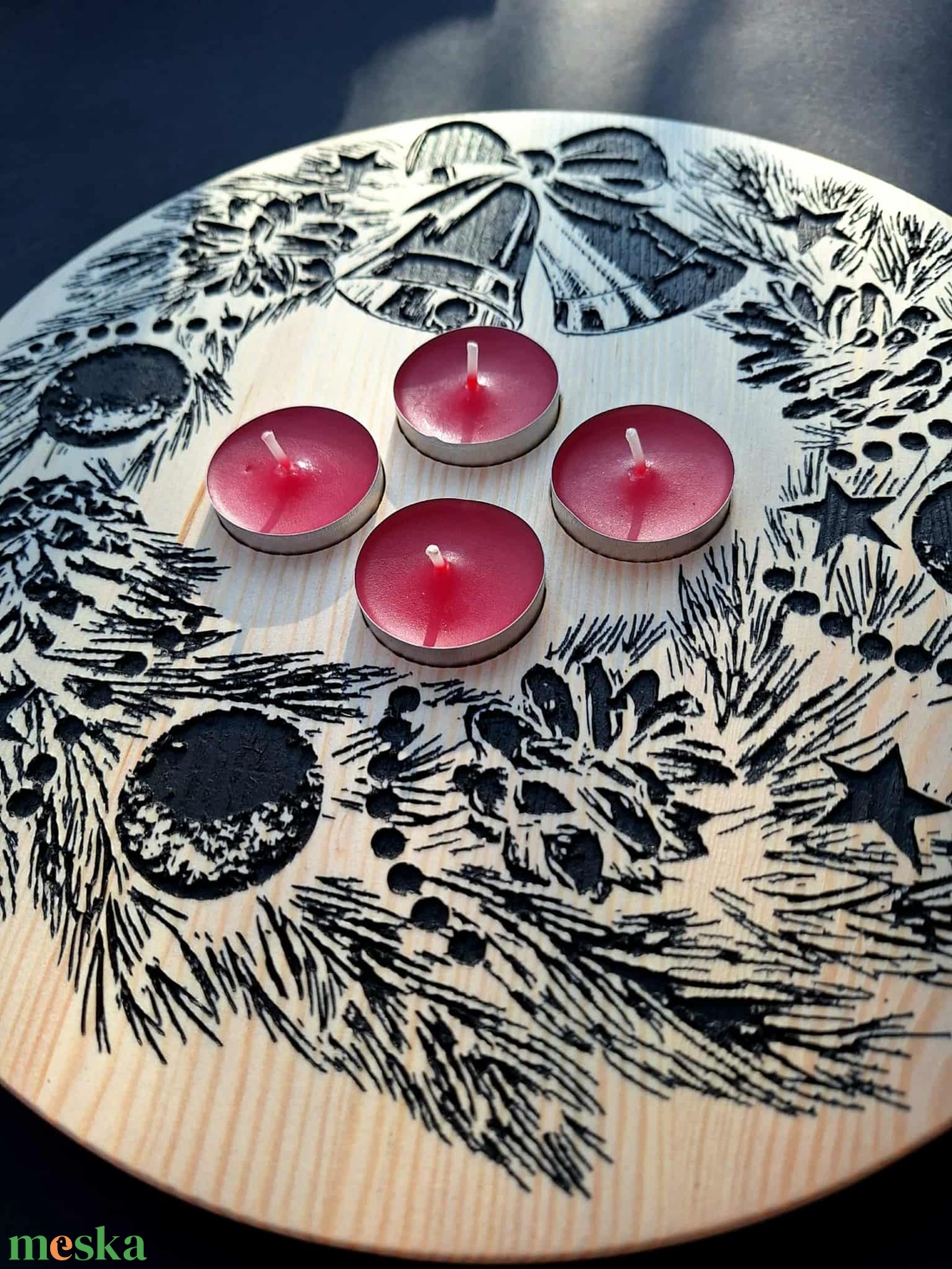 Prémium borovi fenyőből készült, gravírozott adventi koszorú. (advent1) - karácsony - adventi díszek - adventi koszorú - Meska.hu