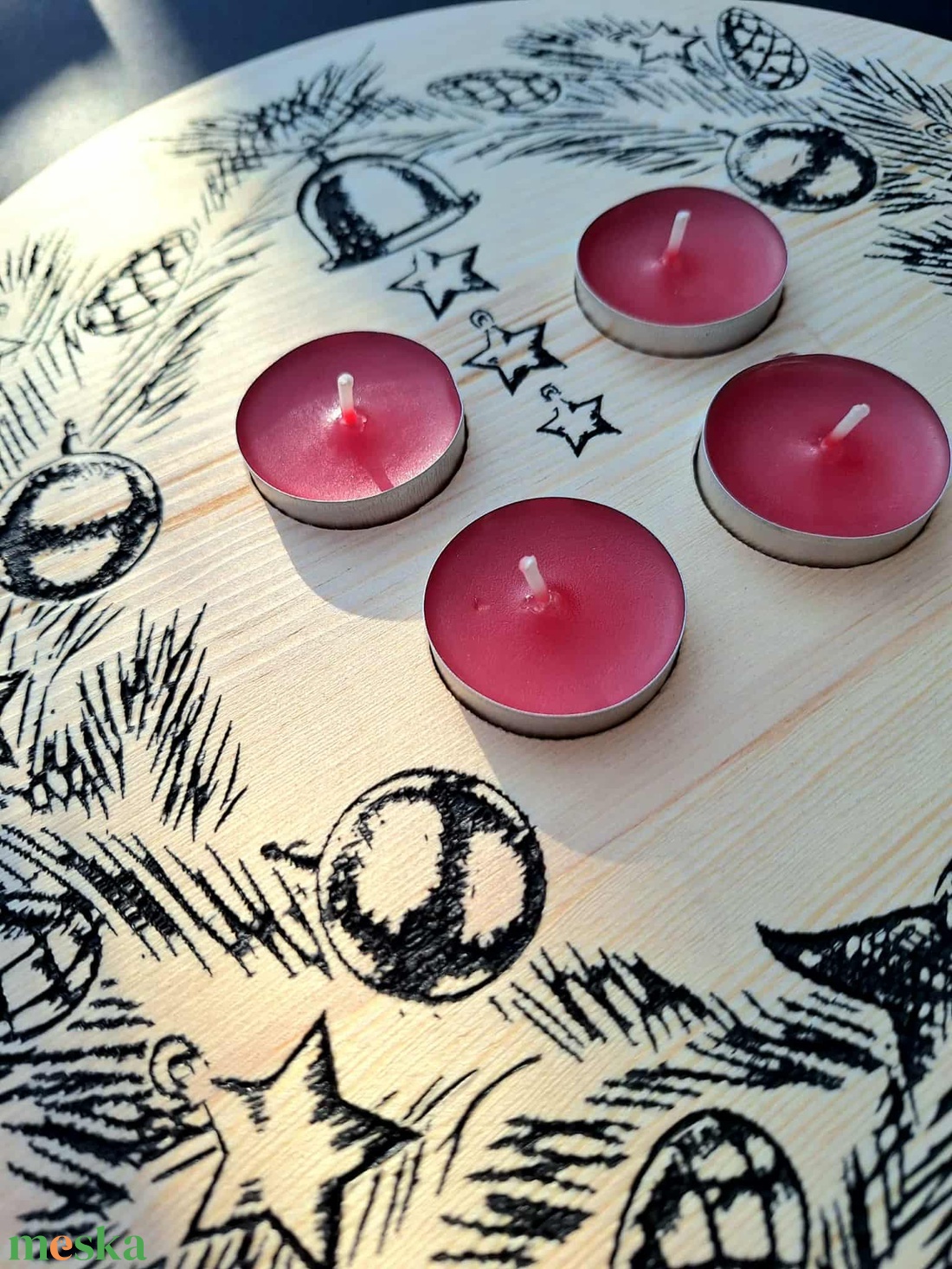 Prémium borovi fenyőből készült, gravírozott adventi koszorú. (advent2) - karácsony - adventi díszek - adventi koszorú - Meska.hu