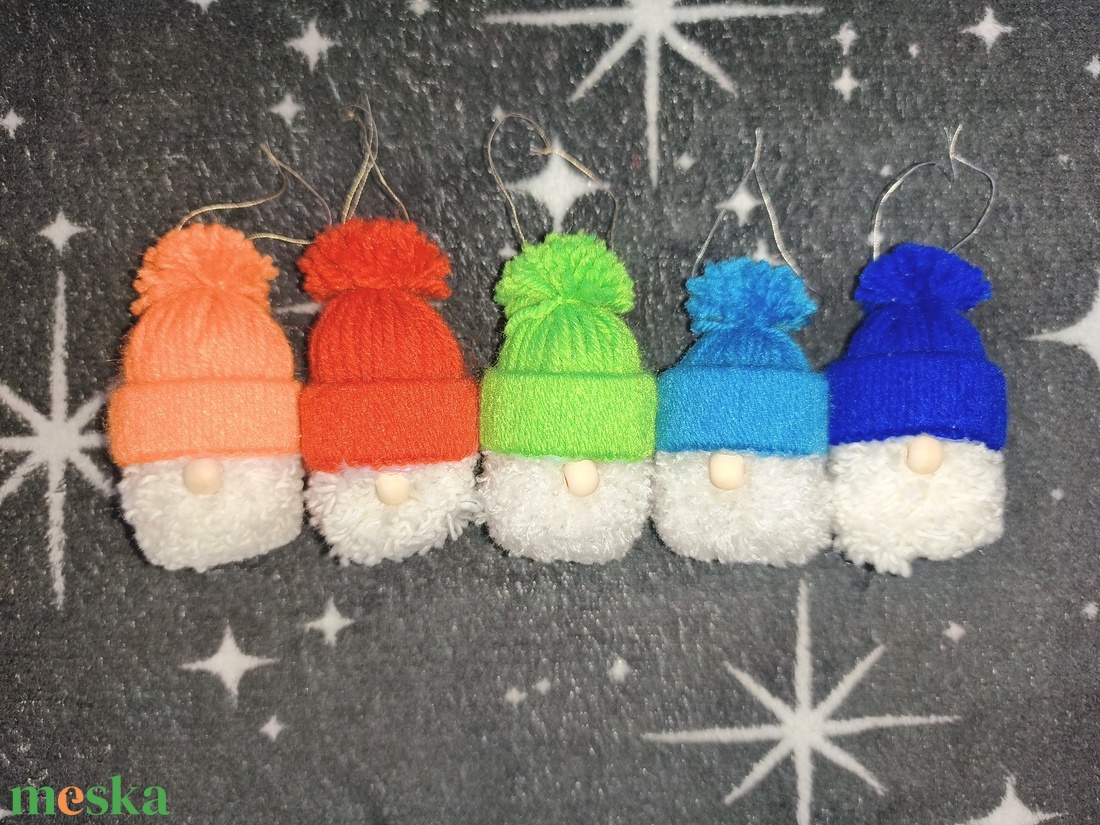 Kézzel készült manó dísz - karácsony - karácsonyi lakásdekoráció - karácsonyfadíszek - Meska.hu