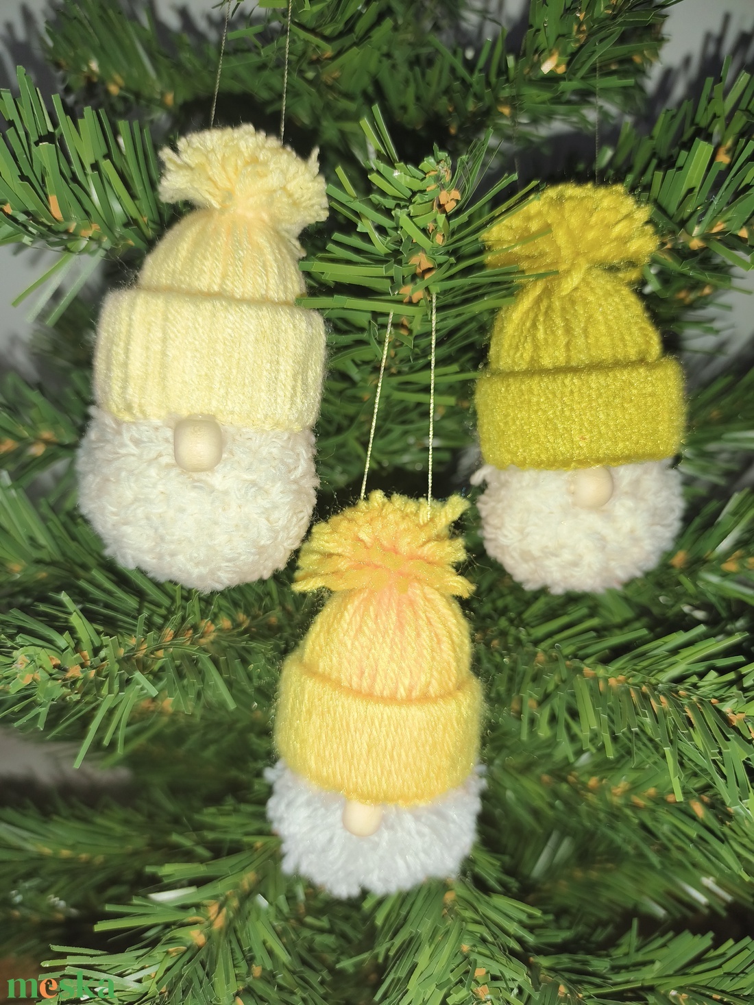 Kézzel készült manó dísz - karácsony - karácsonyi lakásdekoráció - karácsonyfadíszek - Meska.hu