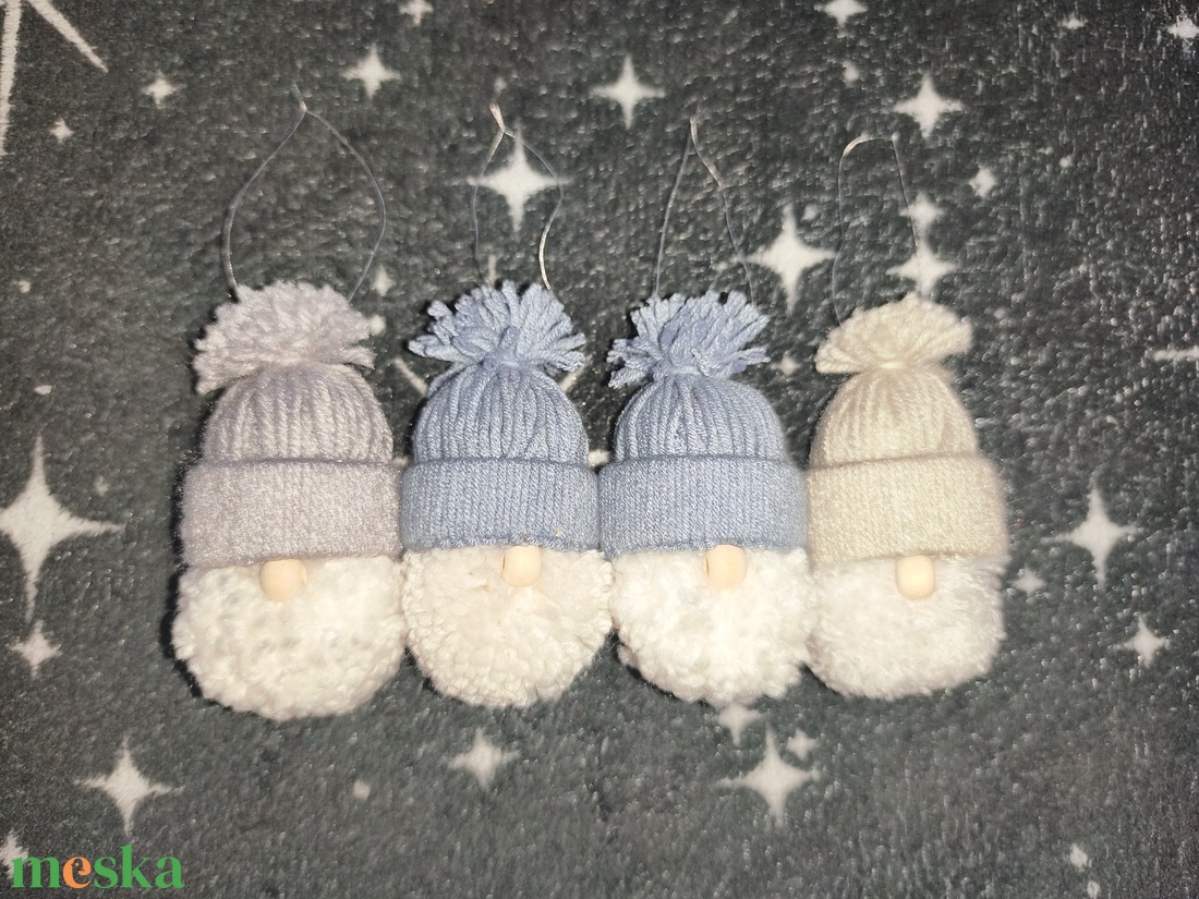 Kézzel készült manó dísz - karácsony - karácsonyi lakásdekoráció - karácsonyfadíszek - Meska.hu