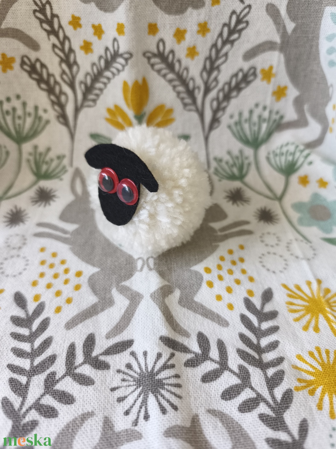 Húsvéti kis bárány dekoráció  - ünnepi díszek, dekorációk - húsvéti díszek és dekorációk - húsvéti asztaldíszek - Meska.hu