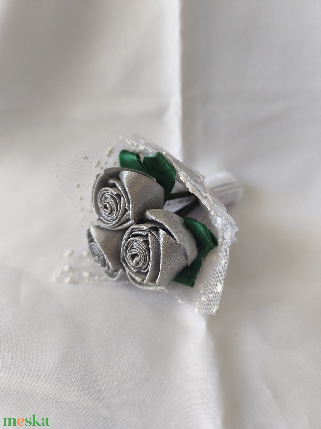 Elegáns szalag rózsa csokor - otthon & életmód - dekoráció - asztal és polc dekoráció - asztaldísz - Meska.hu