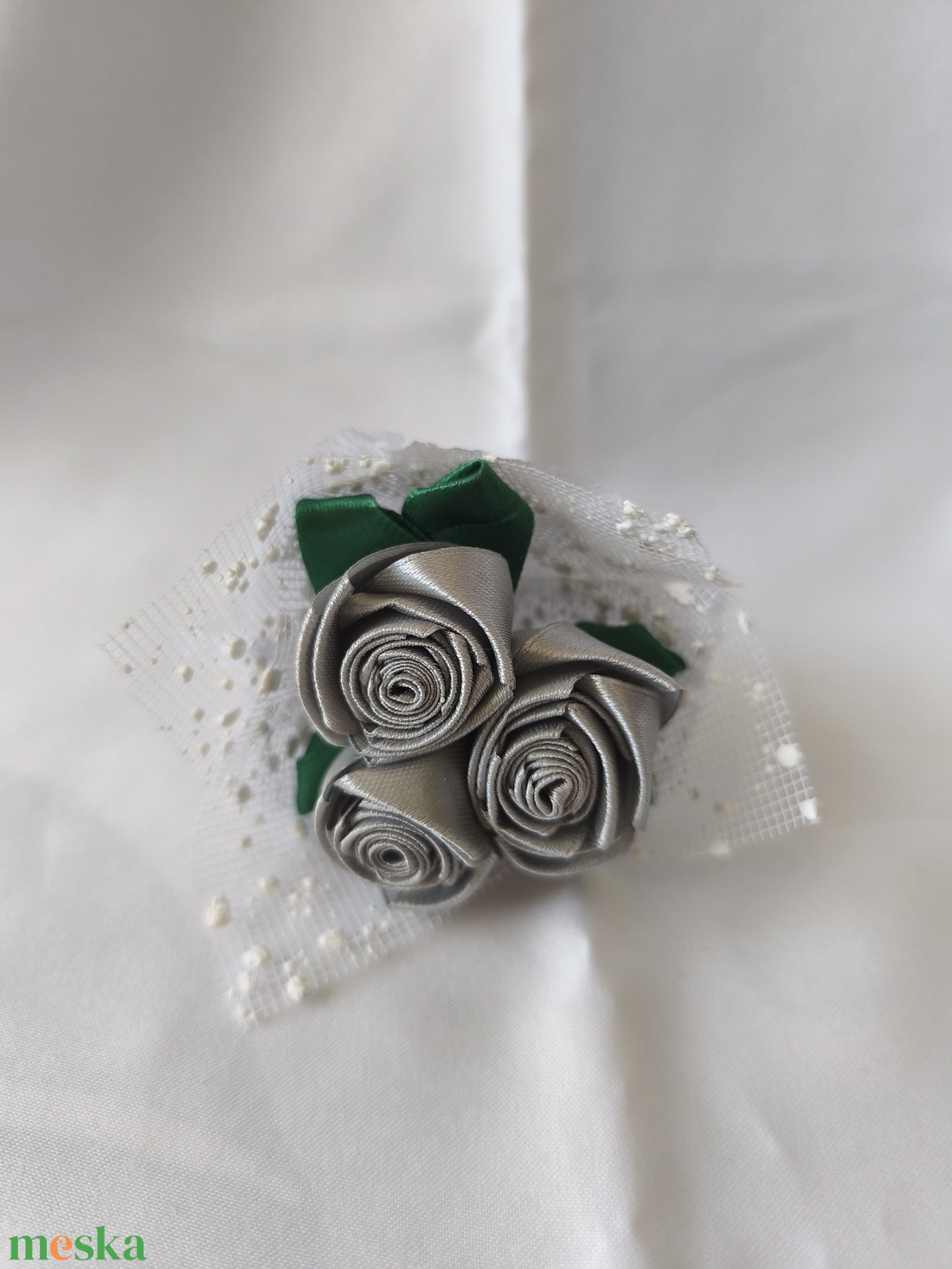 Elegáns szalag rózsa csokor - otthon & életmód - dekoráció - asztal és polc dekoráció - asztaldísz - Meska.hu