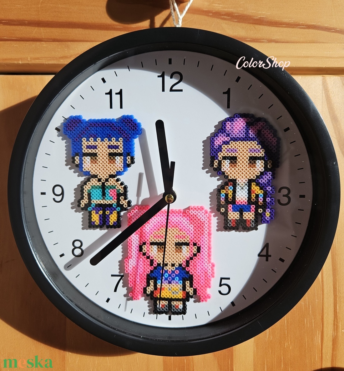 (AJÁNDÉKKAL!) K-POP DÉMONVADÁSZOK halk falióra (23 cm) - otthon & életmód - dekoráció - fali és függő dekoráció - falióra & óra - Meska.hu