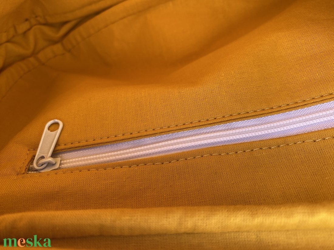 Doboztáska / Crossbody Mustársárga etno mintás - táska & tok - kézitáska & válltáska - vállon átvethető táska - Meska.hu Doboztáska / Crossbody Mustársárga etno mintás - táska & tok - kézitáska & válltáska - vállon átvethető táska - Meska.hu