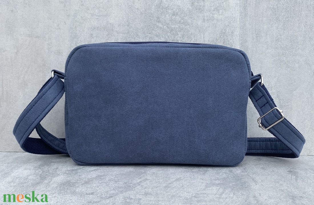 Doboztáska / Crossbody Kobaltkék - táska & tok - kézitáska & válltáska - vállon átvethető táska - Meska.hu Doboztáska / Crossbody Kobaltkék - táska & tok - kézitáska & válltáska - vállon átvethető táska - Meska.hu