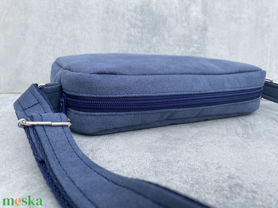 Doboztáska / Crossbody Kobaltkék - táska & tok - kézitáska & válltáska - vállon átvethető táska - Meska.hu Doboztáska / Crossbody Kobaltkék - táska & tok - kézitáska & válltáska - vállon átvethető táska - Meska.hu