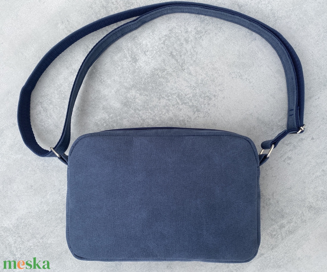 Doboztáska / Crossbody Kobaltkék - táska & tok - kézitáska & válltáska - vállon átvethető táska - Meska.hu Doboztáska / Crossbody Kobaltkék - táska & tok - kézitáska & válltáska - vállon átvethető táska - Meska.hu