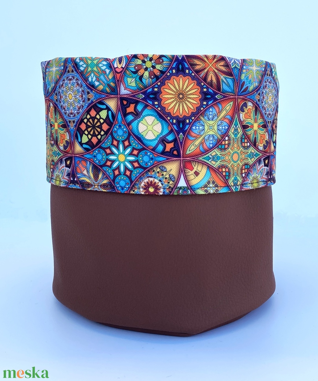 Kaspótakaró Kaleidoszkóp - otthon & életmód - dekoráció - virágdísz és tartó - cserép & kaspó - Meska.hu Kaspótakaró Kaleidoszkóp - otthon & életmód - dekoráció - virágdísz és tartó - cserép & kaspó - Meska.hu