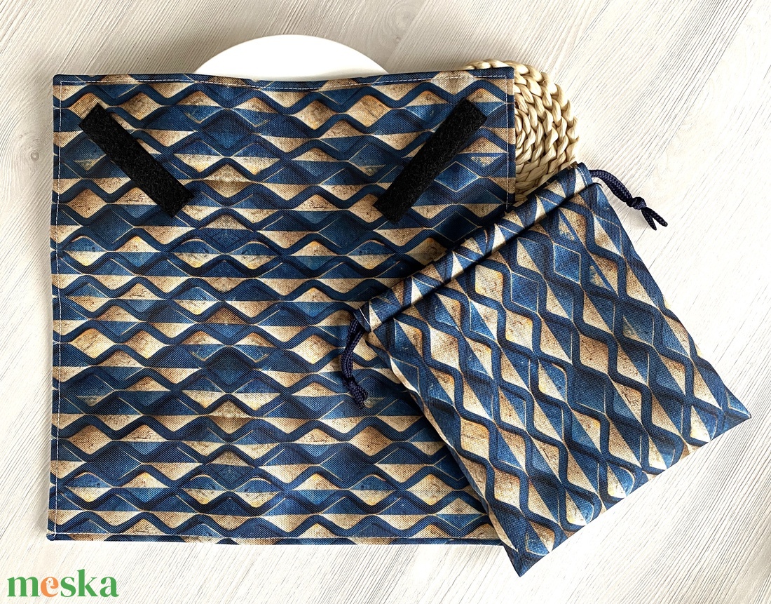 Gyűrődésmentes, vízlepergető Újraszalvéta és Nasizacsi - Hullámzó rombusz - otthon & életmód - konyhafelszerelés, tálalás - konyhai textil - szalvéta - Meska.hu