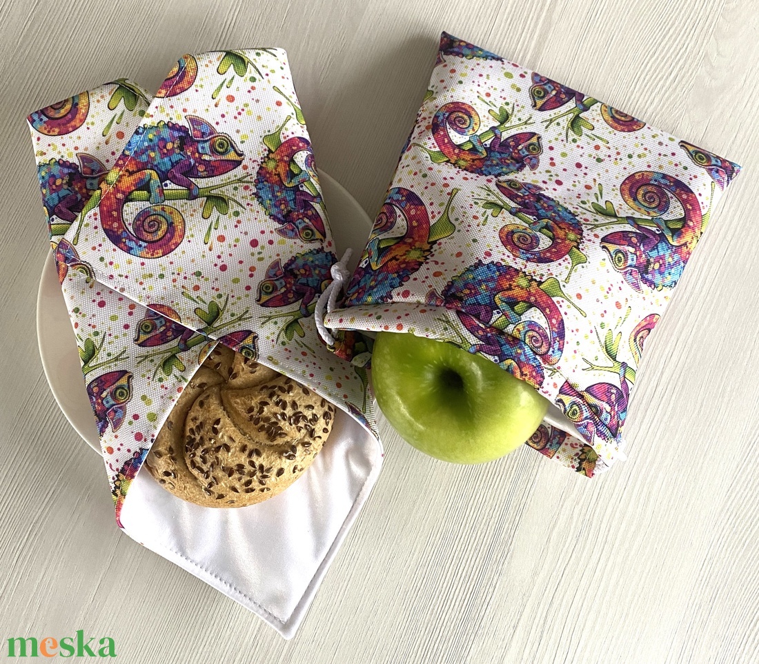 Gyűrődésmentes, vízlepergető Újraszalvéta és Nasizacsi - Kaméleon - otthon & életmód - konyhafelszerelés, tálalás - konyhai textil - szalvéta - Meska.hu