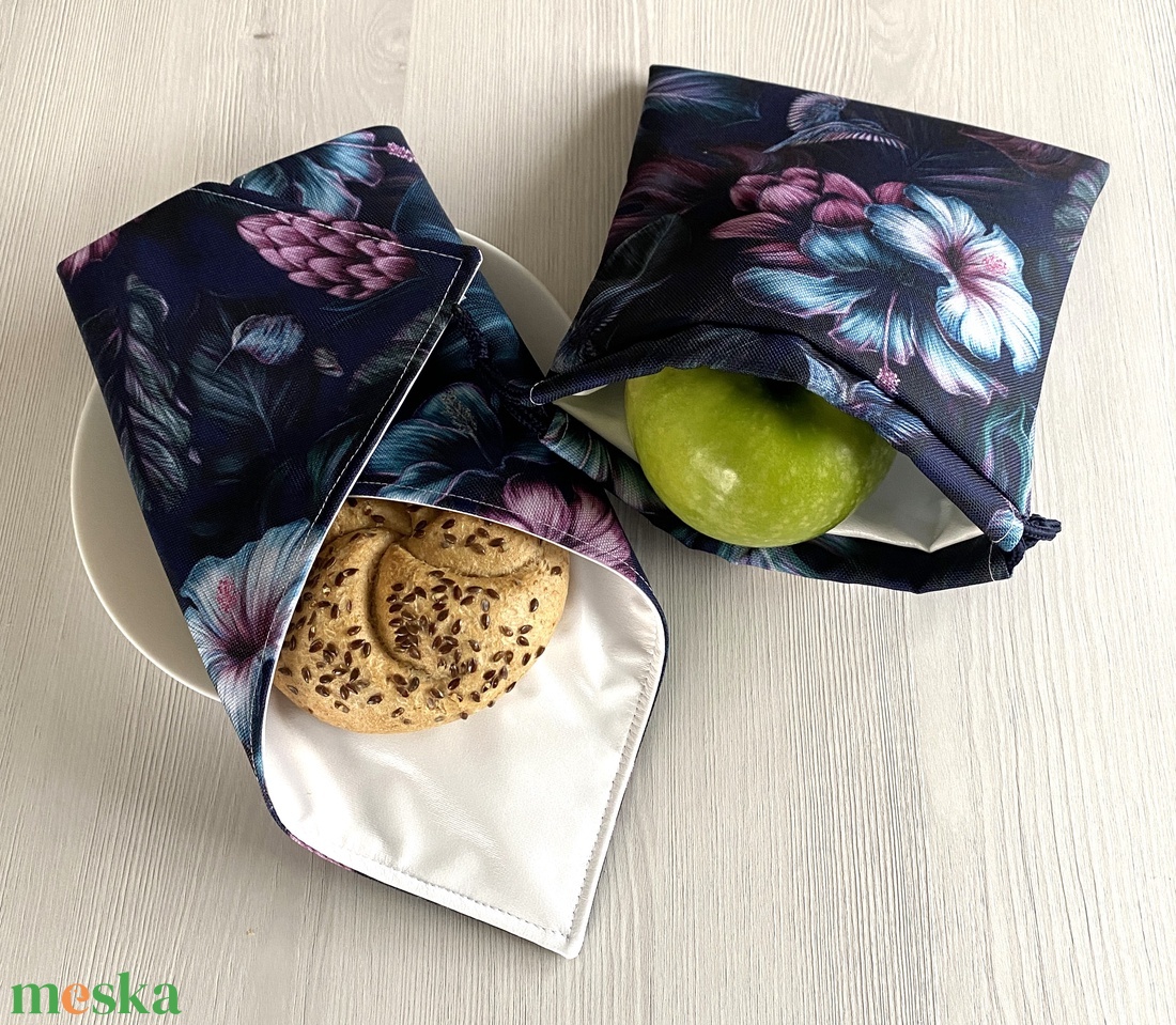 Gyűrődésmentes, vízlepergető Újraszalvéta és Nasizacsi - Trópusi virágok - otthon & életmód - konyhafelszerelés, tálalás - konyhai textil - szalvéta - Meska.hu