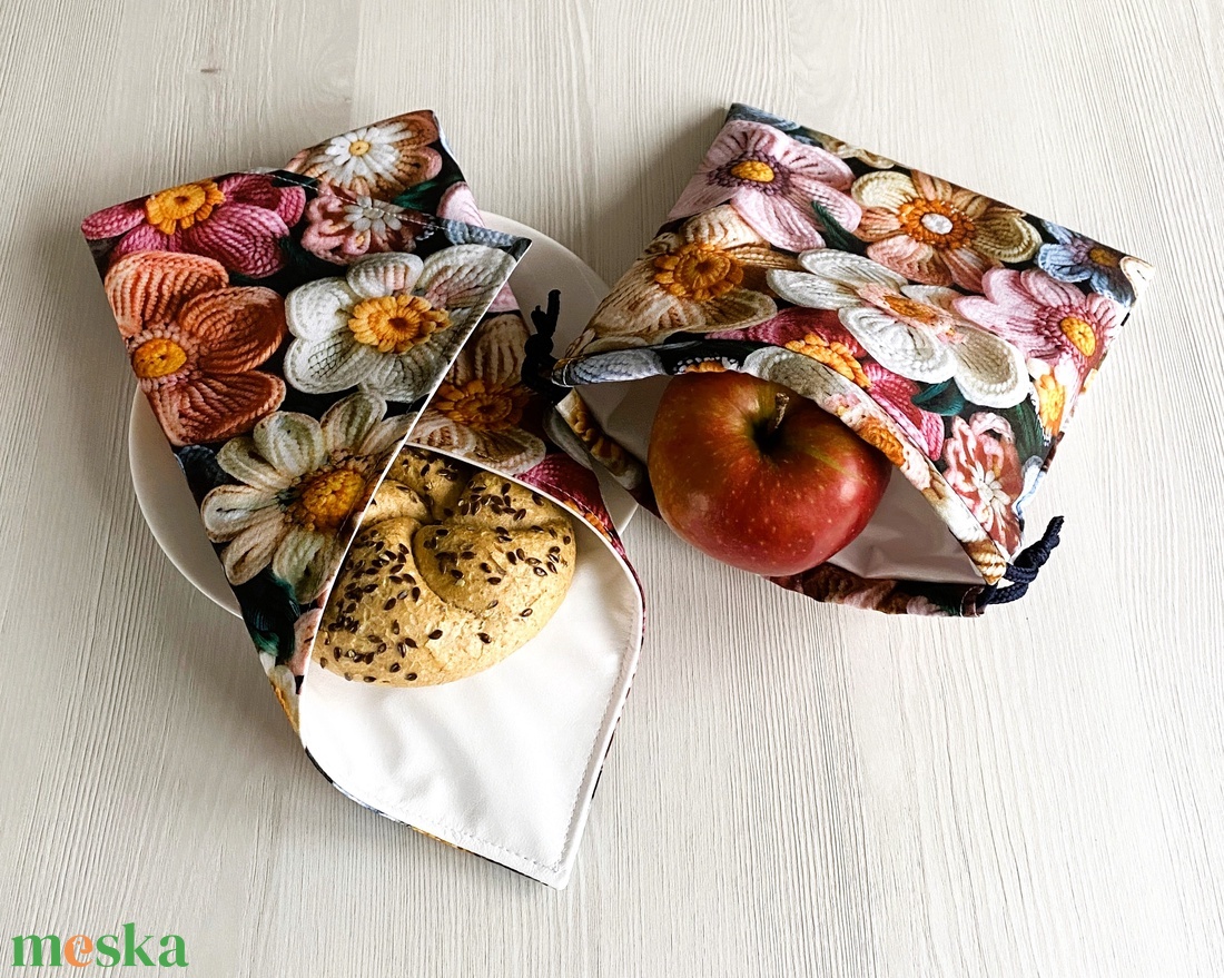 Újraszalvéta és Nasizacsi  Kötött virágok - otthon & életmód - konyhafelszerelés, tálalás - konyhai textil - szalvéta - Meska.hu