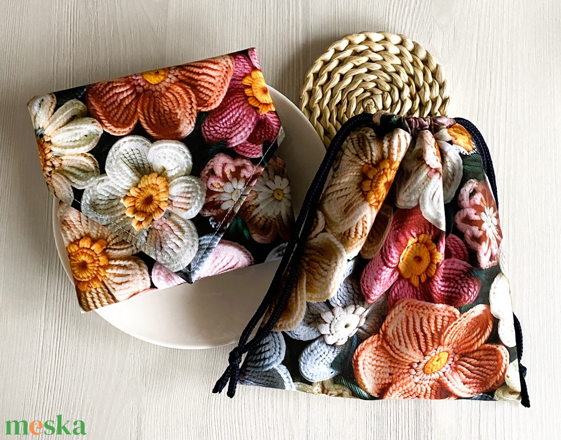 Újraszalvéta és Nasizacsi  Kötött virágok - otthon & életmód - konyhafelszerelés, tálalás - konyhai textil - szalvéta - Meska.hu
