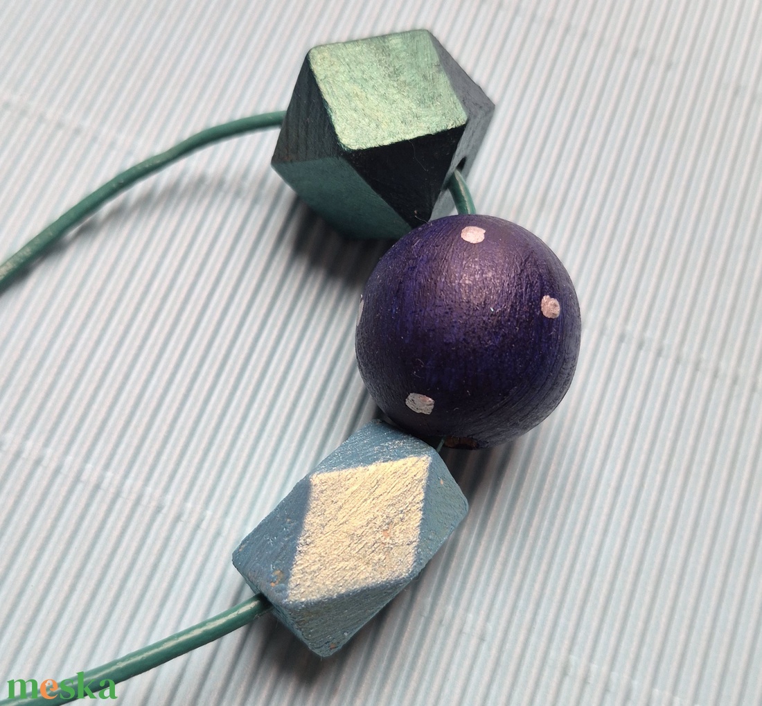 Kék-sárga geometriai fa bogyós nyaklánc  - ékszer - nyaklánc - bogyós nyaklánc - Meska.hu