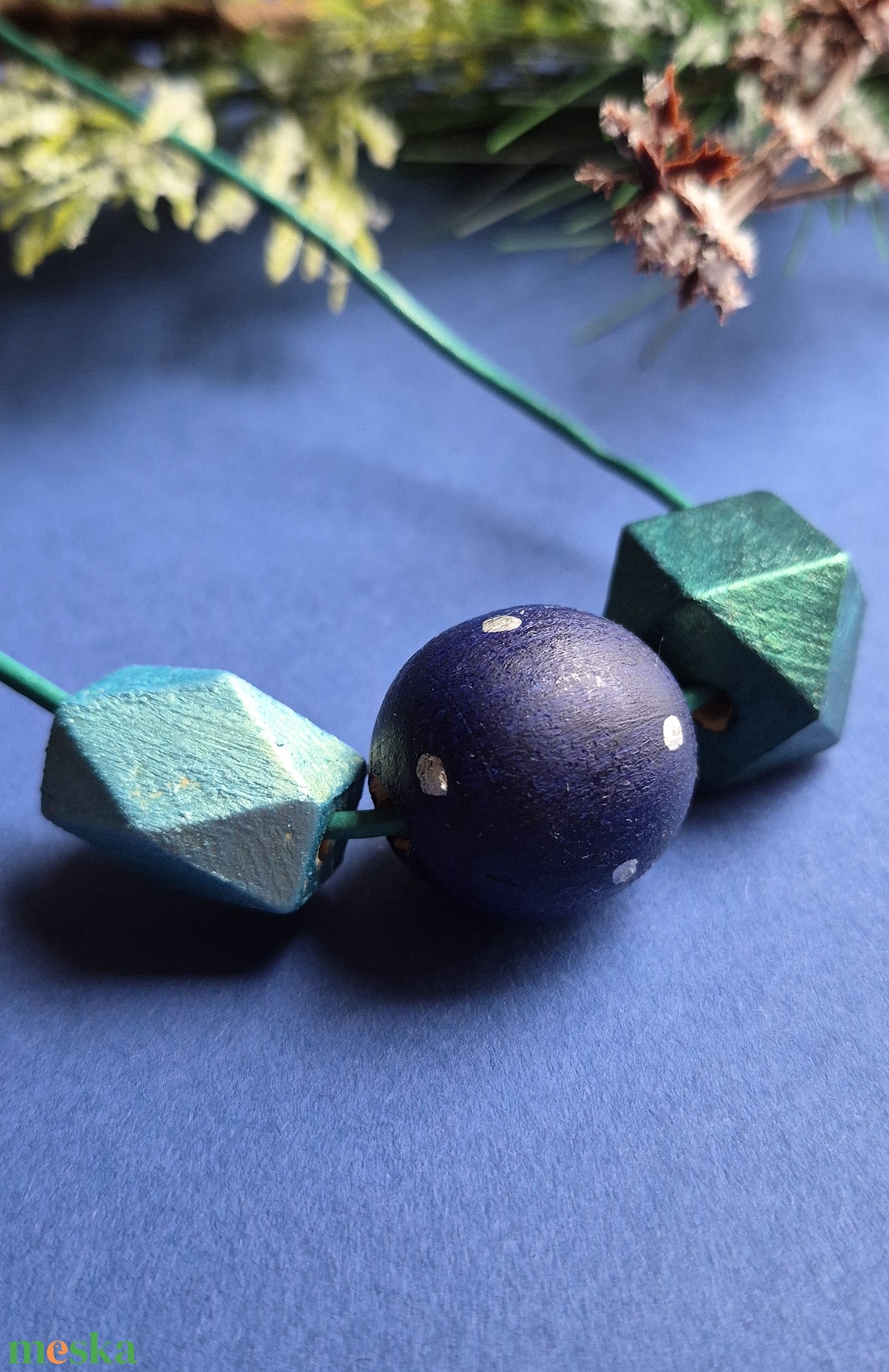 Kék-sárga geometriai fa bogyós nyaklánc  - ékszer - nyaklánc - bogyós nyaklánc - Meska.hu