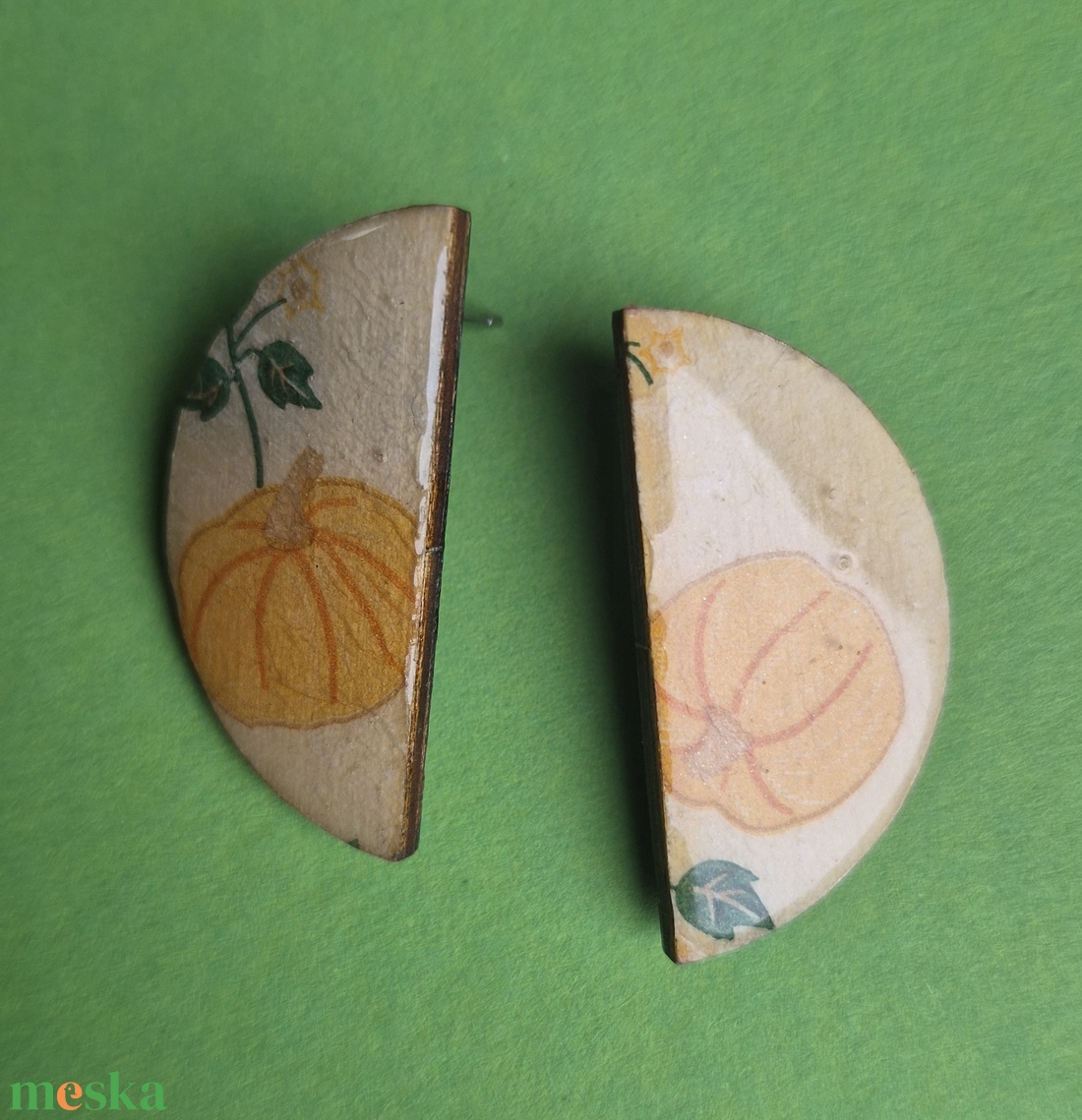 Tök félkör aszimmetrikus fülbevaló - ékszer - fülbevaló - lógó fülbevaló - Meska.hu