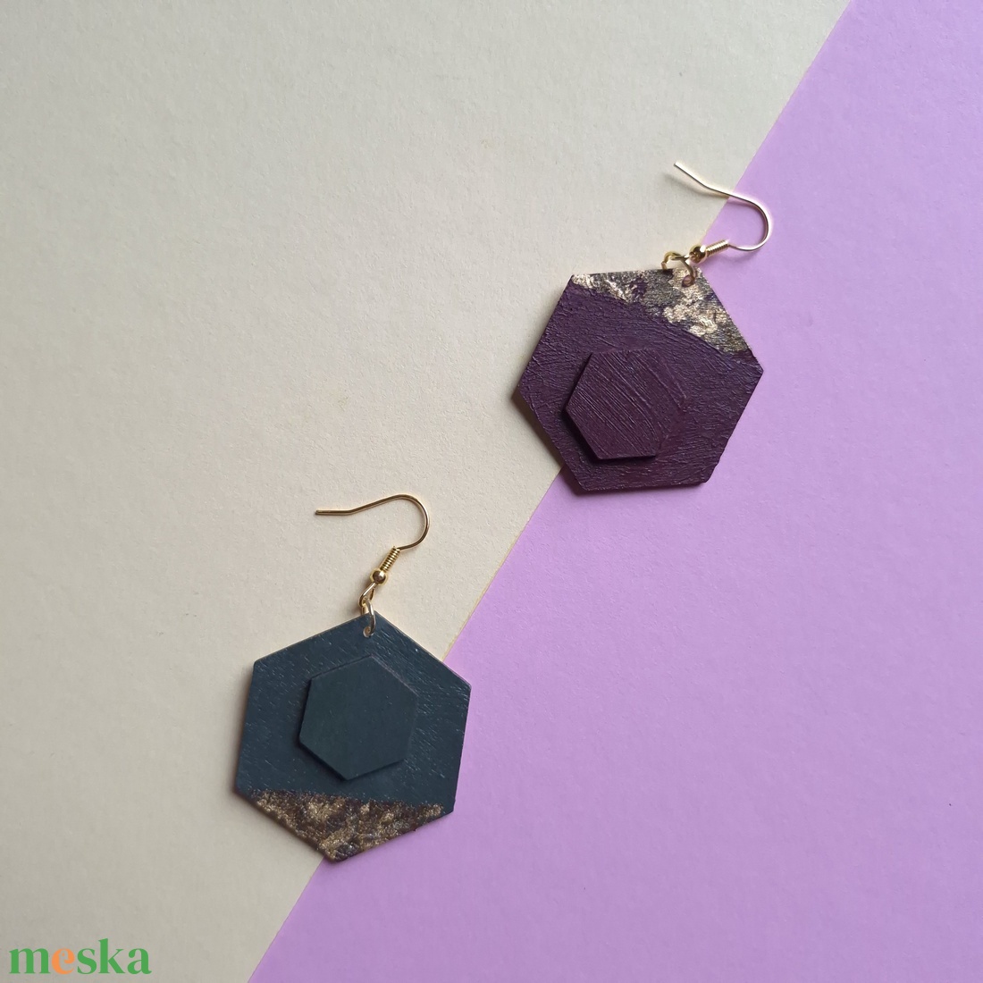 Absztrakt nagy alakú barna-arany fa fülbevaló - ékszer - fülbevaló - lógó fülbevaló - Meska.hu