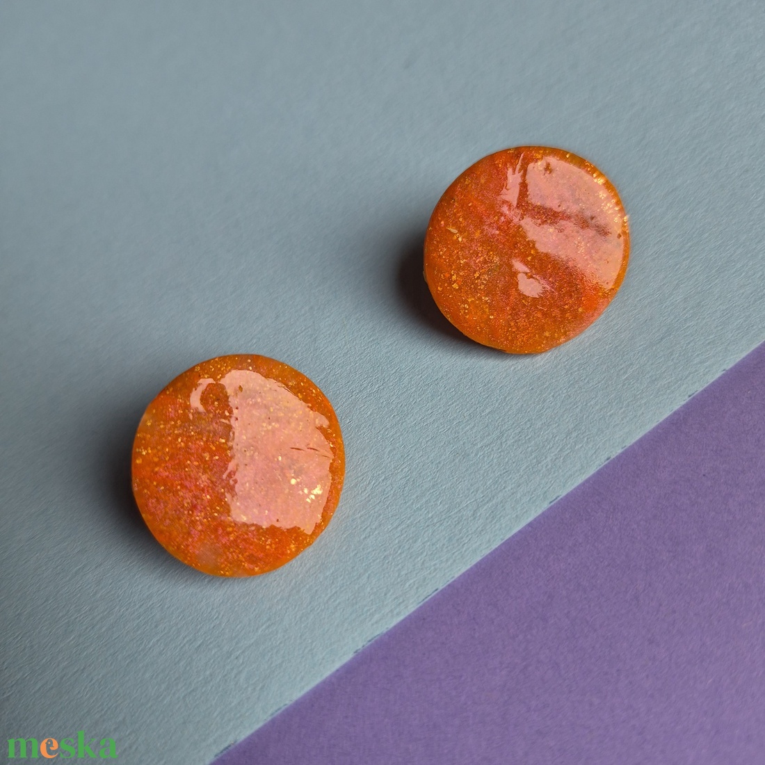 Narancsos bedugós kör gyurma fülbevaló - ékszer - fülbevaló - pötty fülbevaló - Meska.hu