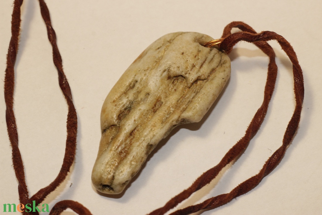 Kőmedál - ékszer - nyaklánc - medálos nyaklánc - Meska.hu