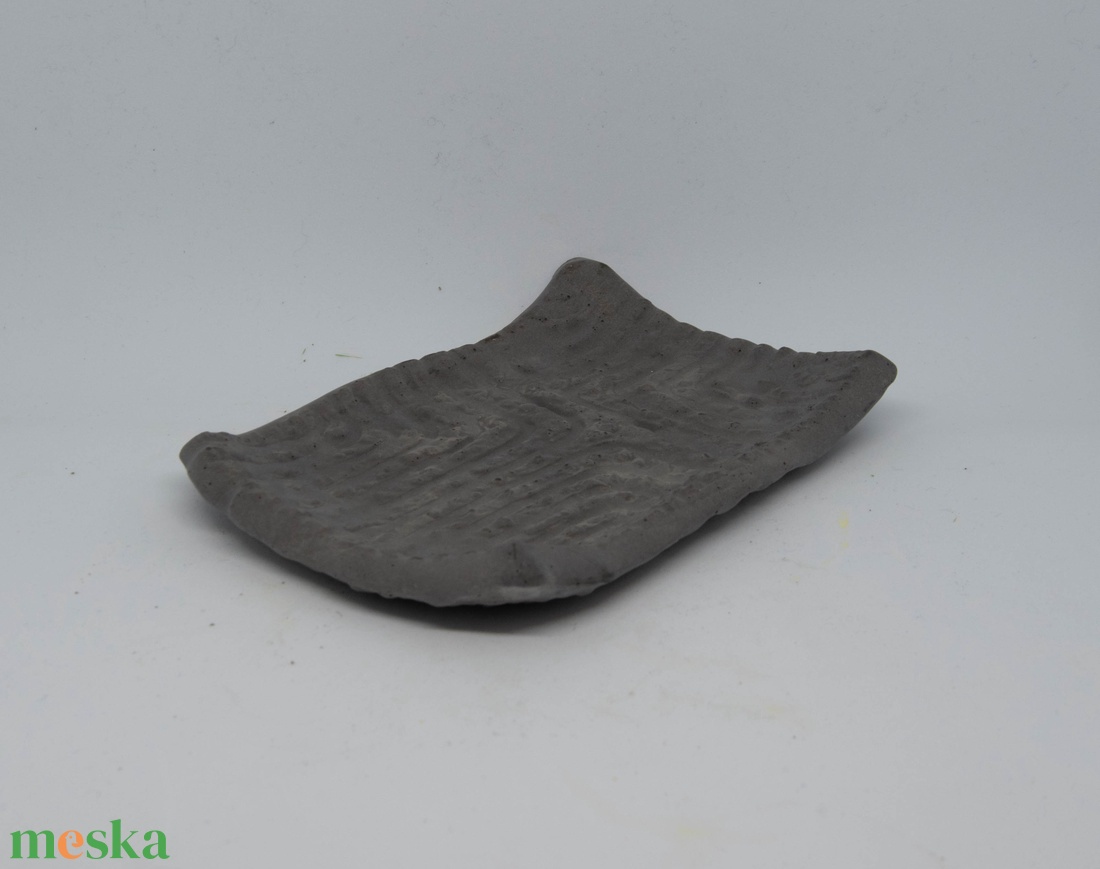 Beton szürke színű szappantartó impregnálva - otthon & életmód - fürdőszoba - szappantartó - Meska.hu Beton szürke színű szappantartó impregnálva - otthon & életmód - fürdőszoba - szappantartó - Meska.hu