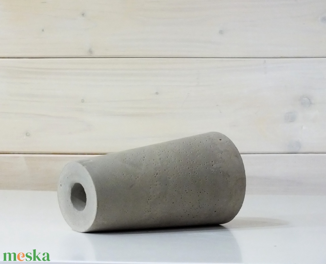 Beton Dekor váza, minimal design dekor, indusztriál, beton, cement - otthon & életmód - dekoráció - virágdísz és tartó - váza - Meska.hu Beton Dekor váza, minimal design dekor, indusztriál, beton, cement - otthon & életmód - dekoráció - virágdísz és tartó - váza - Meska.hu