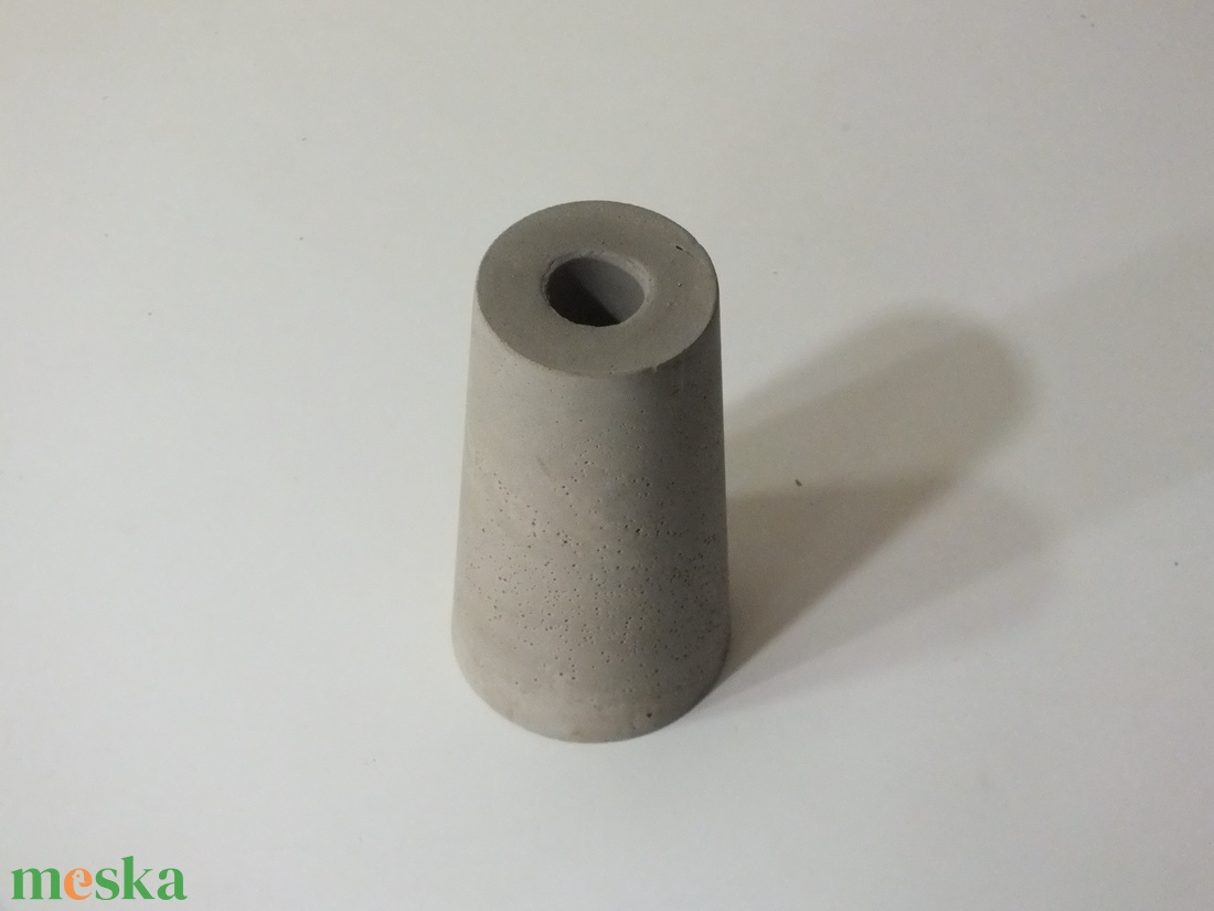 Beton Dekor váza, minimal design dekor, indusztriál, beton, cement - otthon & életmód - dekoráció - virágdísz és tartó - váza - Meska.hu Beton Dekor váza, minimal design dekor, indusztriál, beton, cement - otthon & életmód - dekoráció - virágdísz és tartó - váza - Meska.hu