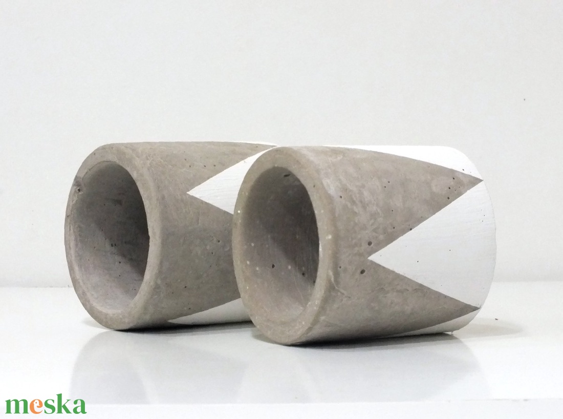 Dekor Beton Kaspó Szett 2 db-os, kaktusz, szukkulens növény számára, minimal dekor, indusztriál, beton, cement - otthon & életmód - dekoráció - virágdísz és tartó - cserép & kaspó - Meska.hu