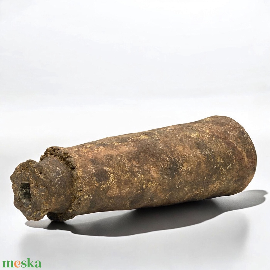 Saboku kézzel készült rusztikus wabi sabi papírrost-beton váza  Beton, japandi, texturált - otthon & életmód - dekoráció - virágdísz és tartó - váza - Meska.hu