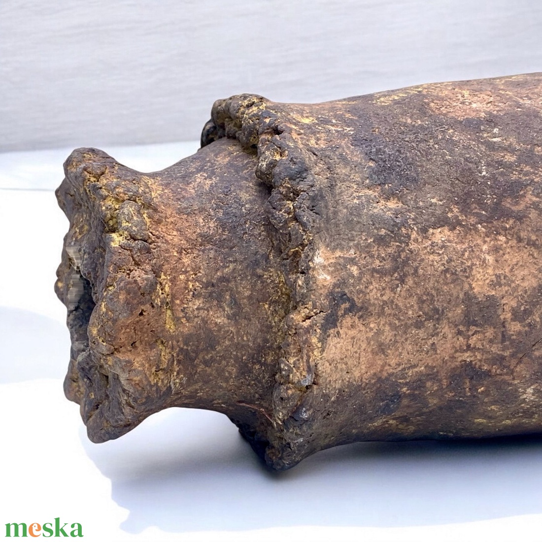 Saboku kézzel készült rusztikus wabi sabi papírrost-beton váza  Beton, japandi, texturált - otthon & életmód - dekoráció - virágdísz és tartó - váza - Meska.hu
