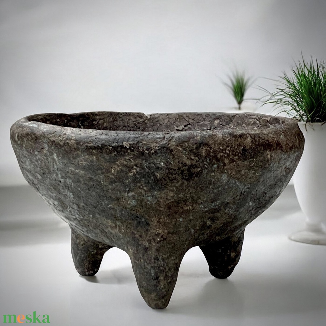 Yoru no Hane Papírrost beton tál három lábon, Rusztikus, wabi sabi, beton, tál, dekor, - otthon & életmód - dekoráció - asztal és polc dekoráció - dekorációs tál, tartó - Meska.hu Yoru no Hane Papírrost beton tál három lábon, Rusztikus, wabi sabi, beton, tál, dekor, - otthon & életmód - dekoráció - asztal és polc dekoráció - dekorációs tál, tartó - Meska.hu