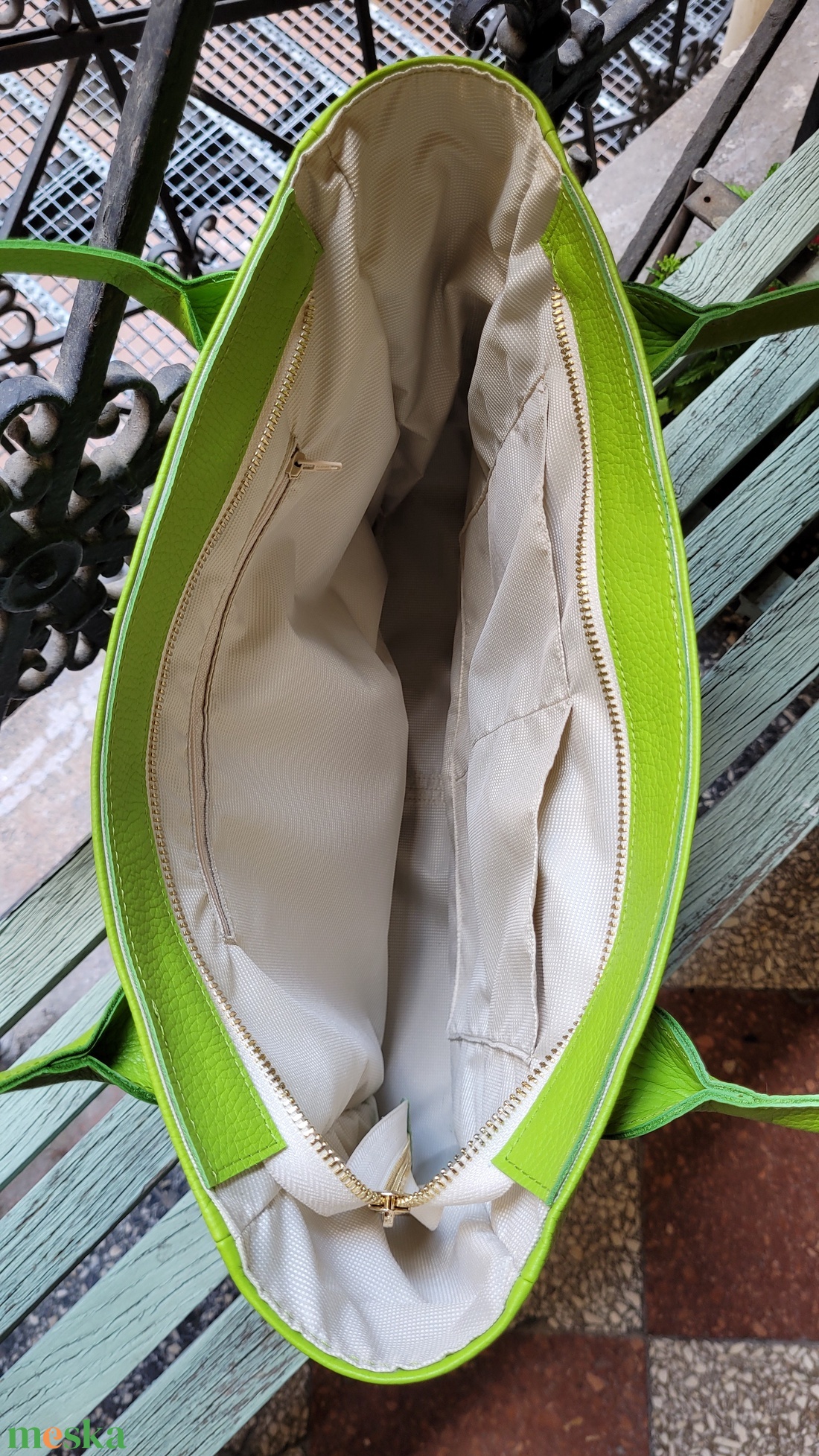 Kiwi green for work - marhabőr shopper - táska & tok - kézitáska & válltáska - nagy pakolós táska - Meska.hu Kiwi green for work - marhabőr shopper - táska & tok - kézitáska & válltáska - nagy pakolós táska - Meska.hu