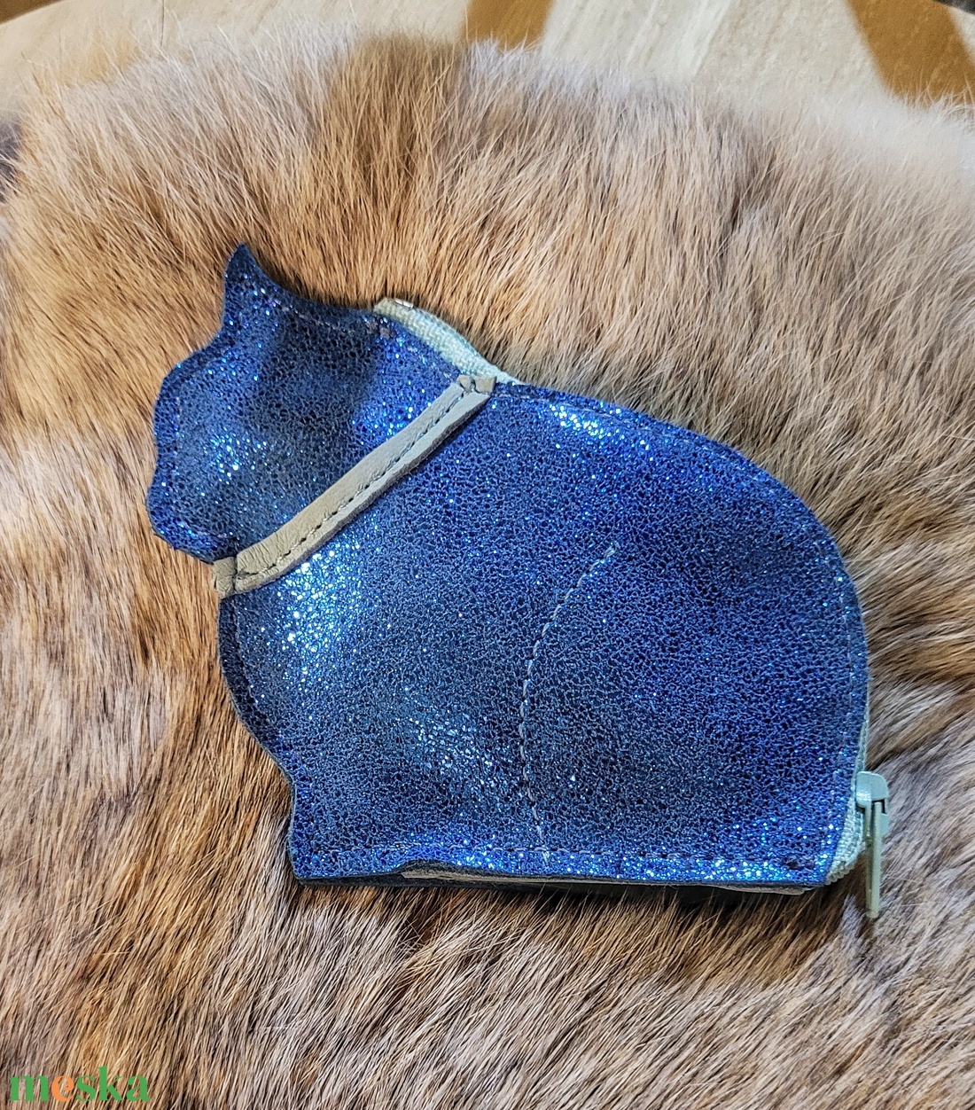 My cat - Bleu - bőr apró tartó - táska & tok - pénztárca & más tok - aprópénztartó - Meska.hu My cat - Bleu - bőr apró tartó - táska & tok - pénztárca & más tok - aprópénztartó - Meska.hu