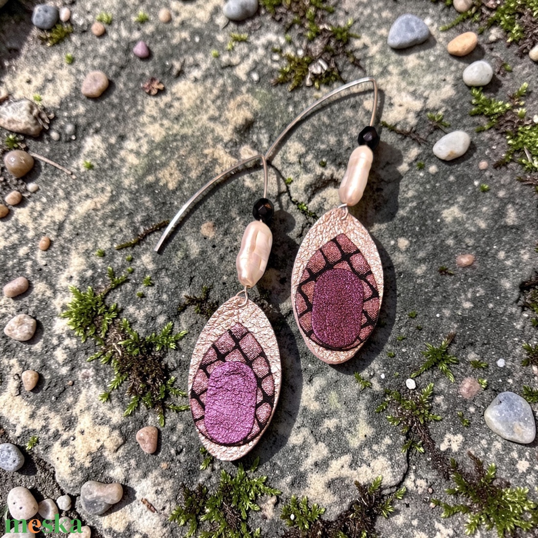 Paradisa collection 1 - bőr, gyöngy és nemesacél fülbevaló  - ékszer - fülbevaló - lógó fülbevaló - Meska.hu