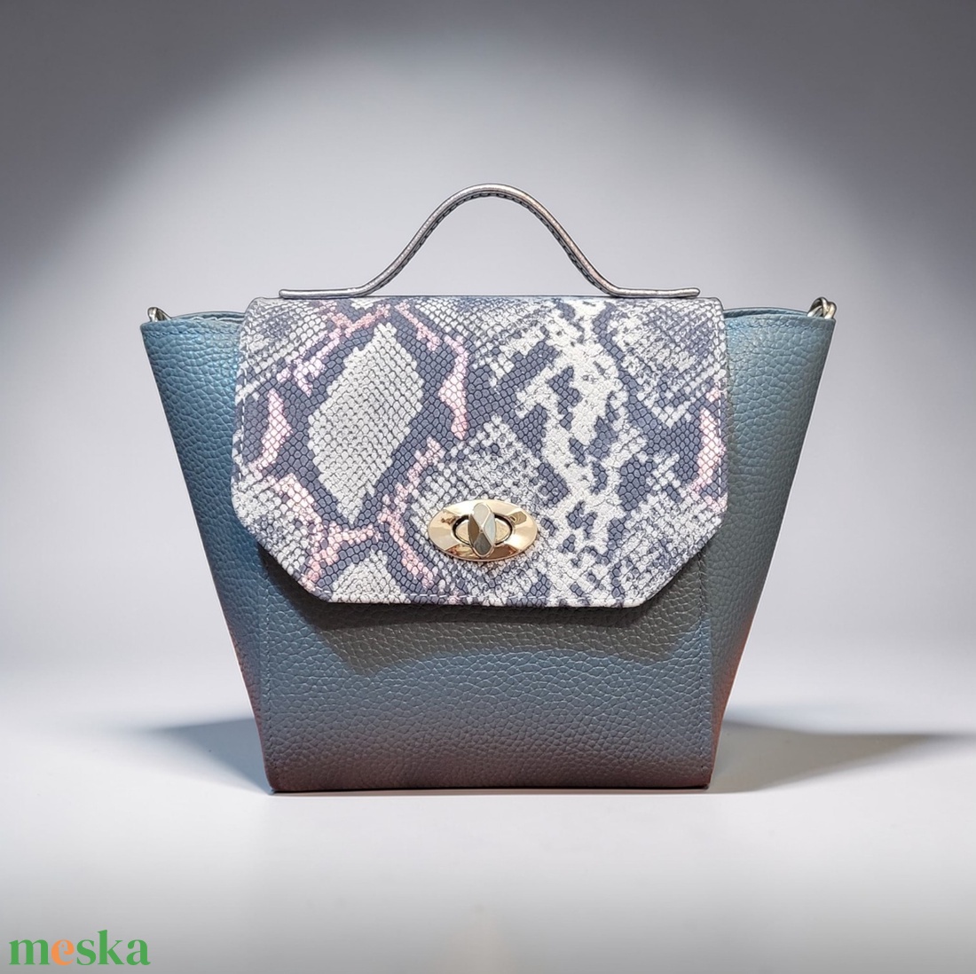 MIDI city blue snake - marhabőr válltáska - táska & tok - kézitáska & válltáska - vállon átvethető táska - Meska.hu