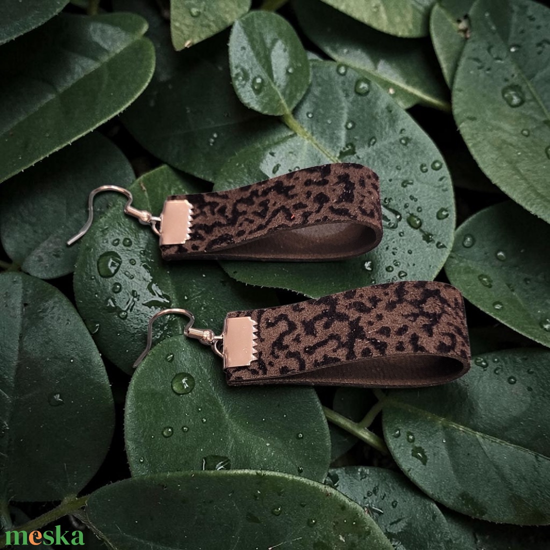 Drop theory - brown - fülbevaló nemesacél szerelékkel - ékszer - fülbevaló - lógó fülbevaló - Meska.hu