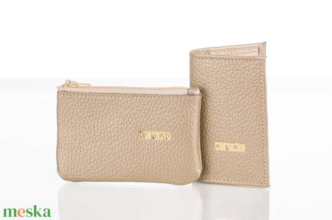 Golden Wallet Small - Arany marhabőr kártyatartó - kistárca - táska & tok - pénztárca & más tok - pénztárca - férfi pénztárca - Meska.hu Golden Wallet Small - Arany marhabőr kártyatartó - kistárca - táska & tok - pénztárca & más tok - pénztárca - férfi pénztárca - Meska.hu