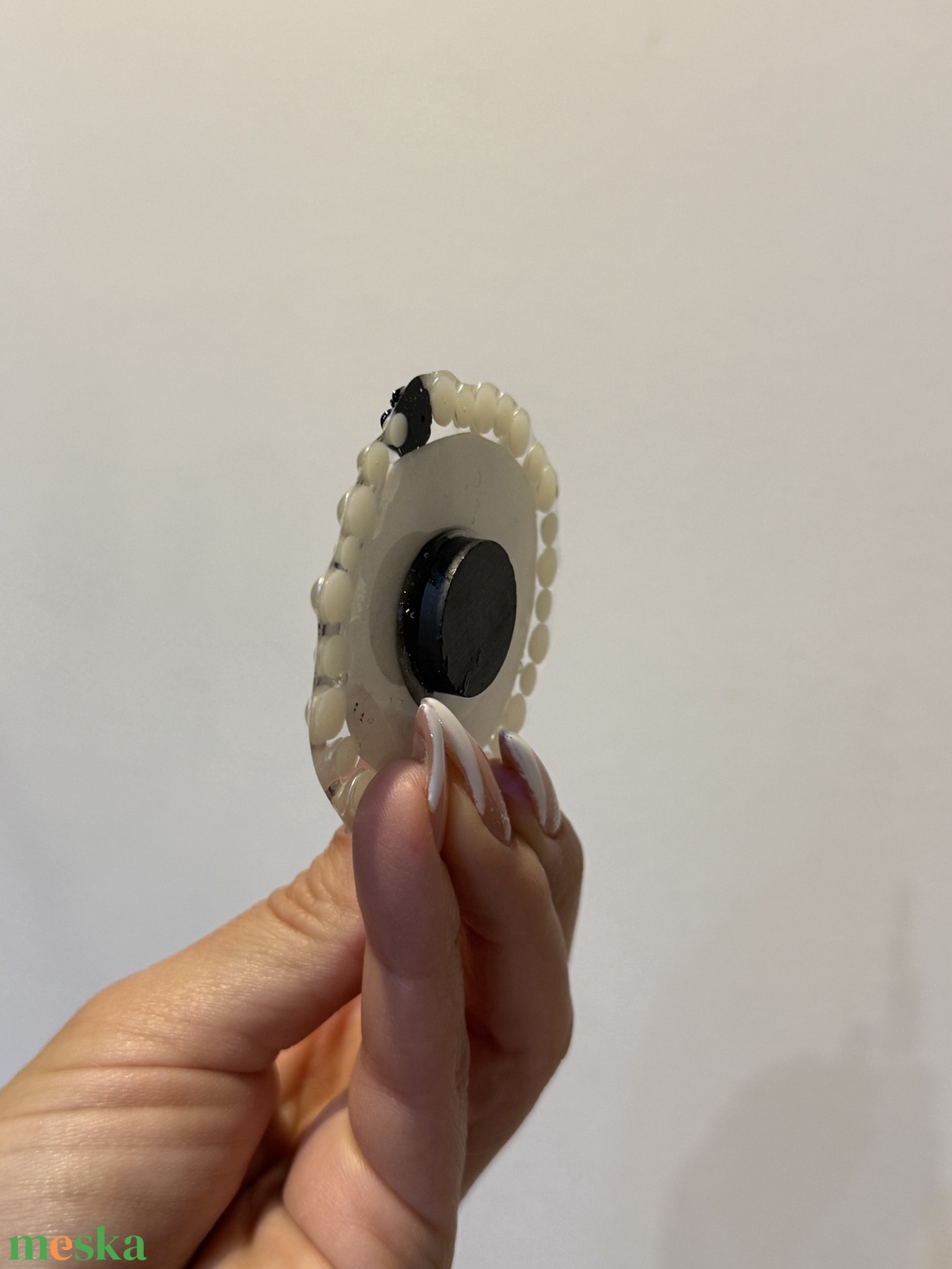 Hűtő mágnes szeretteidről   - kellékek & szerszámok - gyurma - műgyanta - Meska.hu