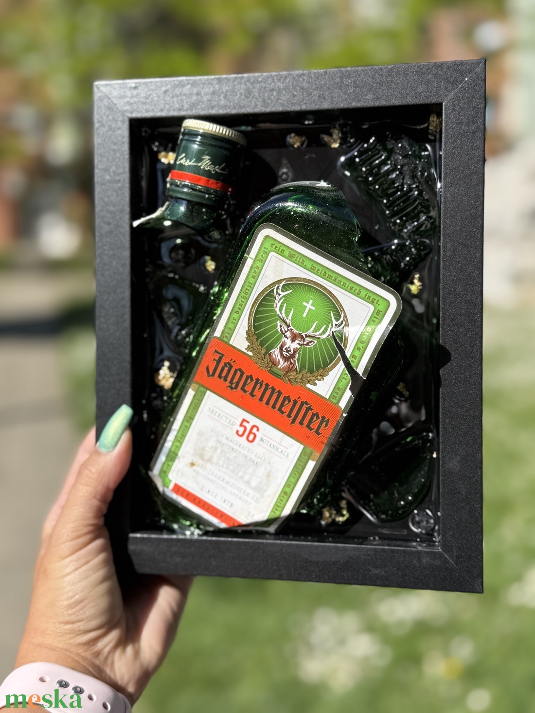 Alkoholos üveg gyantába öntve - kellékek & szerszámok - gyurma - műgyanta - Meska.hu