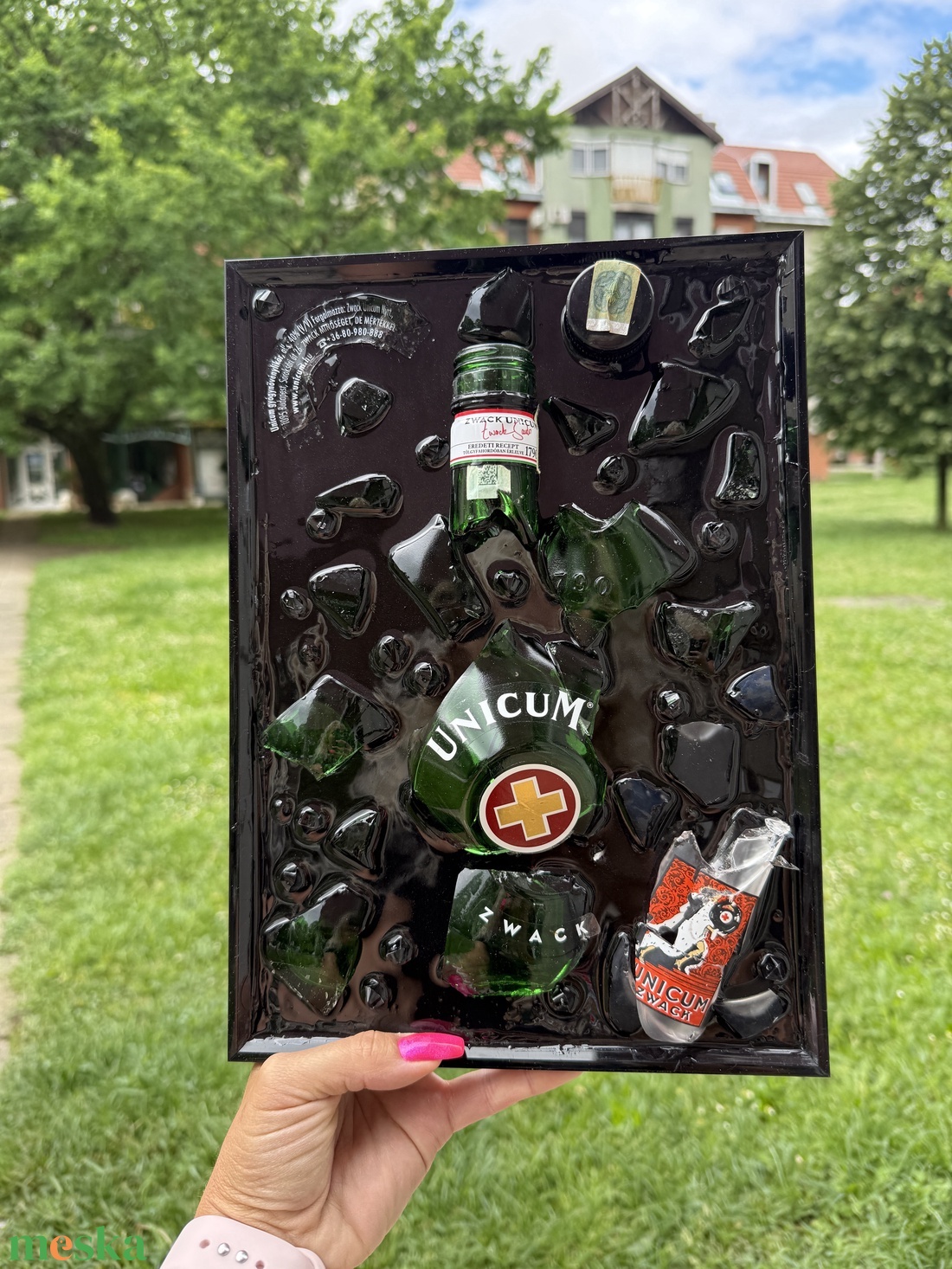 Alkoholos üveg gyantába öntve - otthon & életmód - dekoráció - dísztárgy - Meska.hu