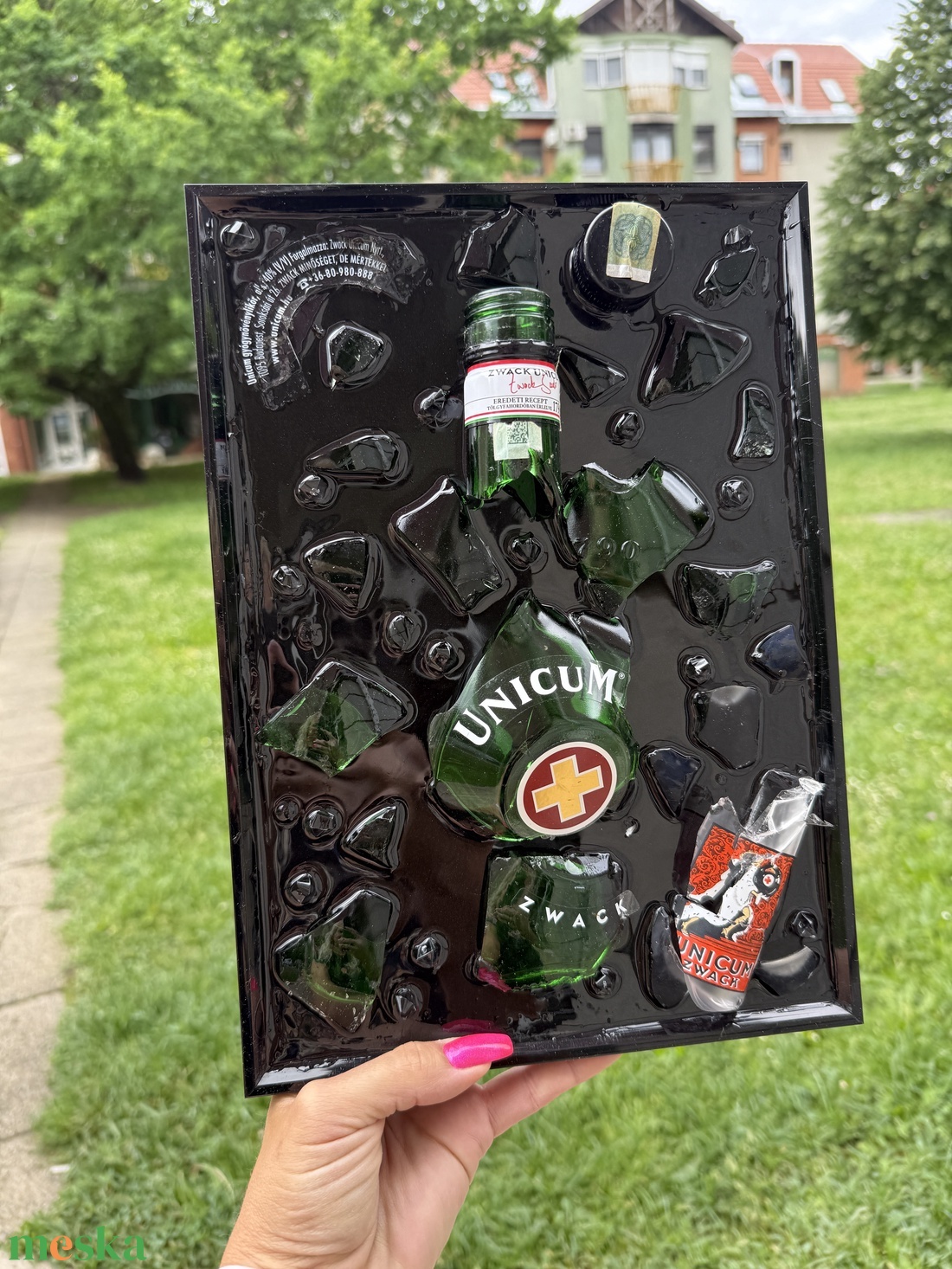 Alkoholos üveg gyantába öntve - otthon & életmód - dekoráció - dísztárgy - Meska.hu