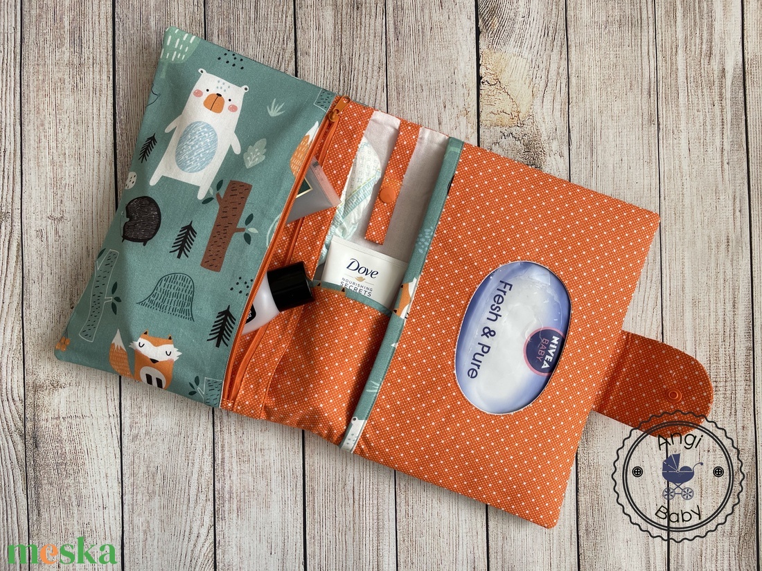 Prémium designer pelenkatartó táska + pelenkázó alátét szett - táska & tok - pelenkatáska - pelenkatartó tok - Meska.hu