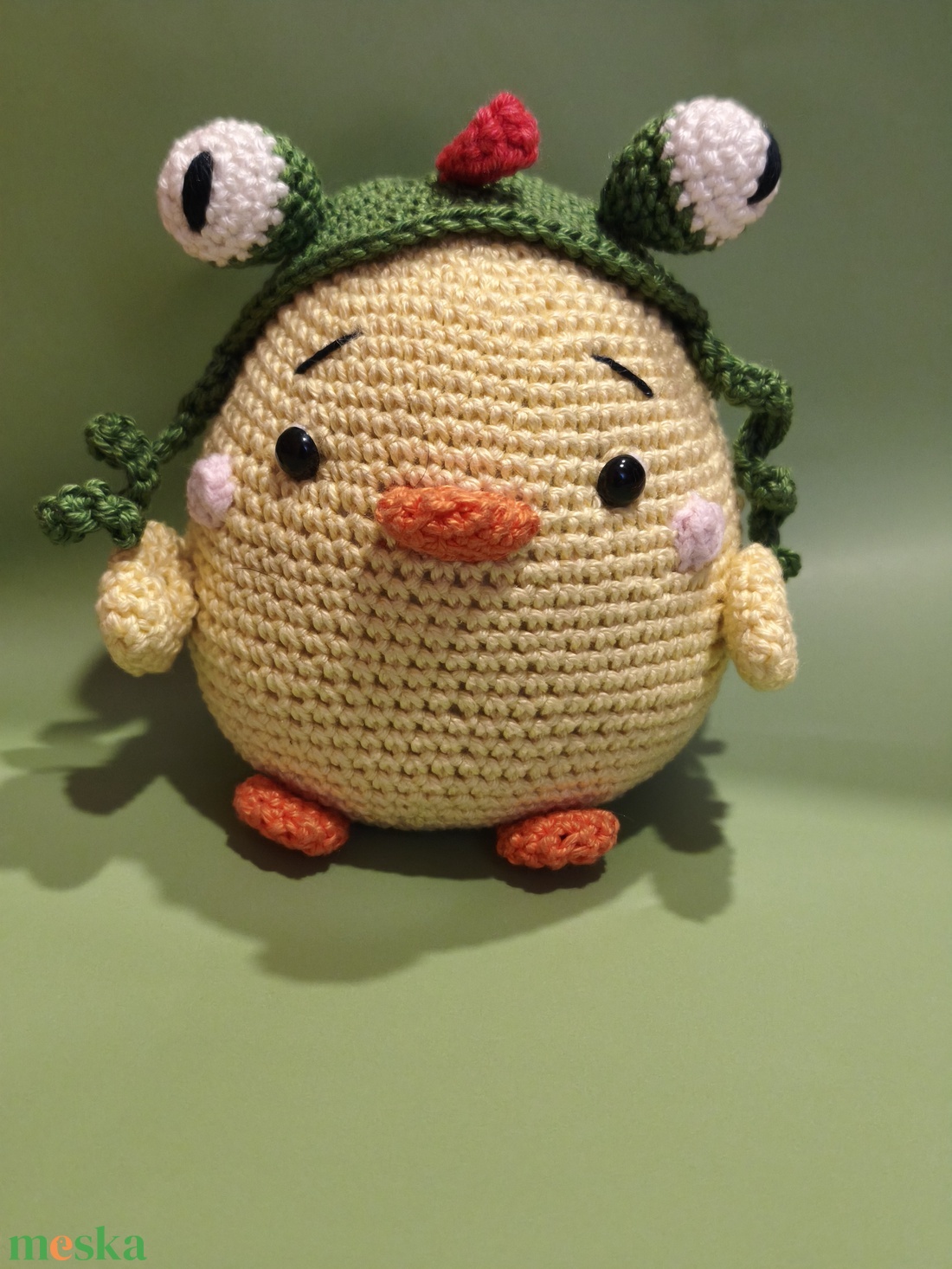 Béka sapkás csibe - játék & sport - plüssállat & játékfigura - más figura - Meska.hu