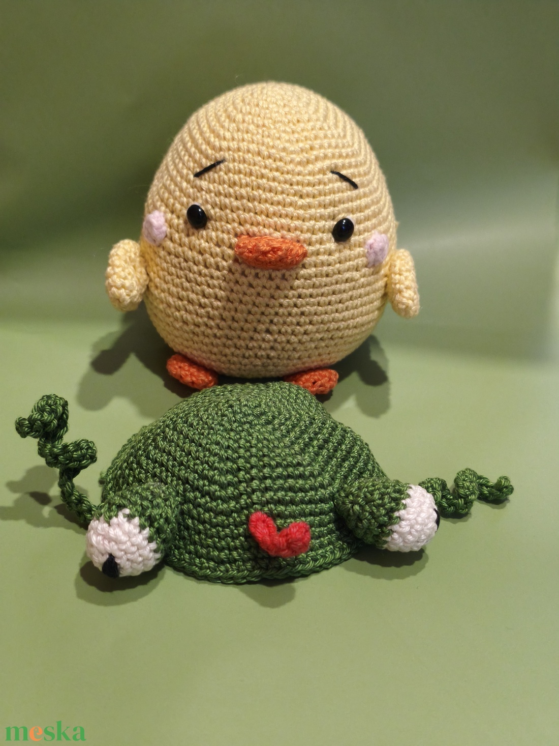 Béka sapkás csibe - játék & sport - plüssállat & játékfigura - más figura - Meska.hu