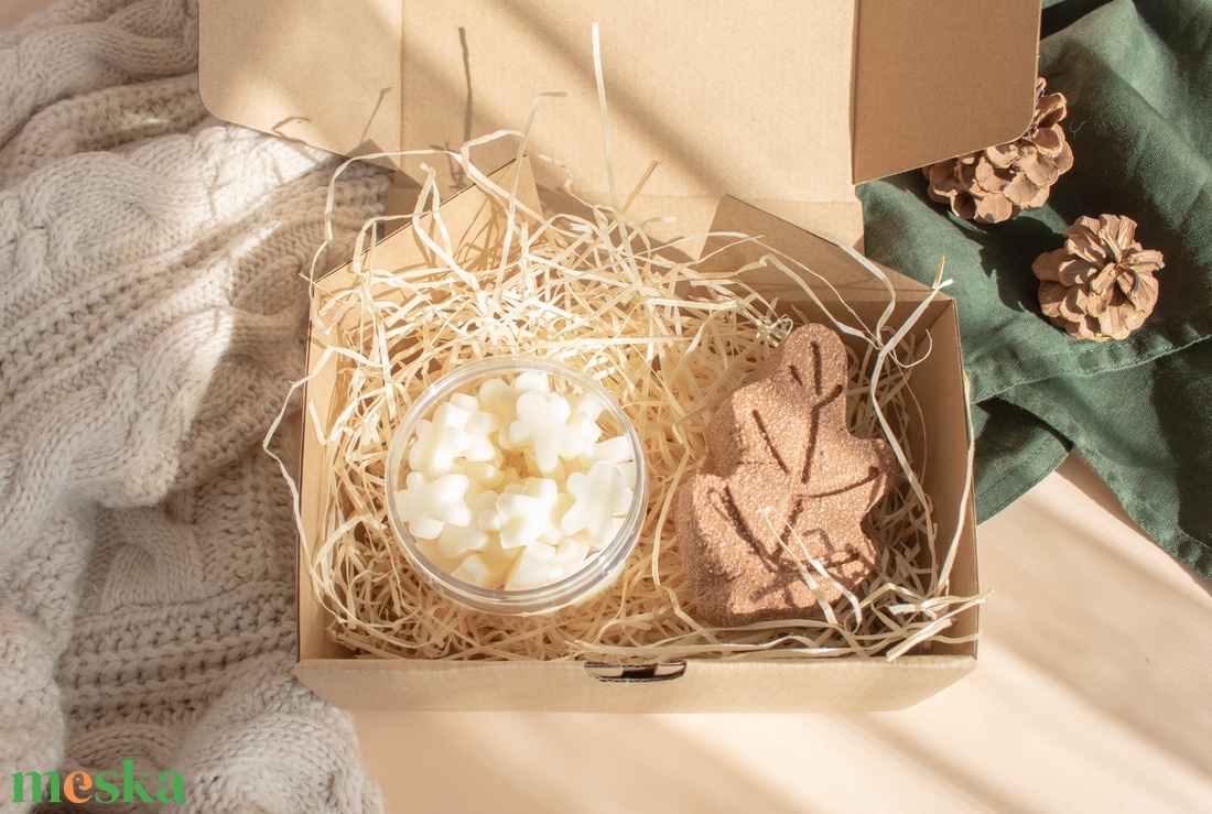 Karácsonyi Illatviasz, Ajándék nőknek, Mézeskalács Illatviasz, Gingerbread Wax Melts, Édesnarancsos Fürdőbomba - szépségápolás - kozmetikai ajándékcsomag - Meska.hu