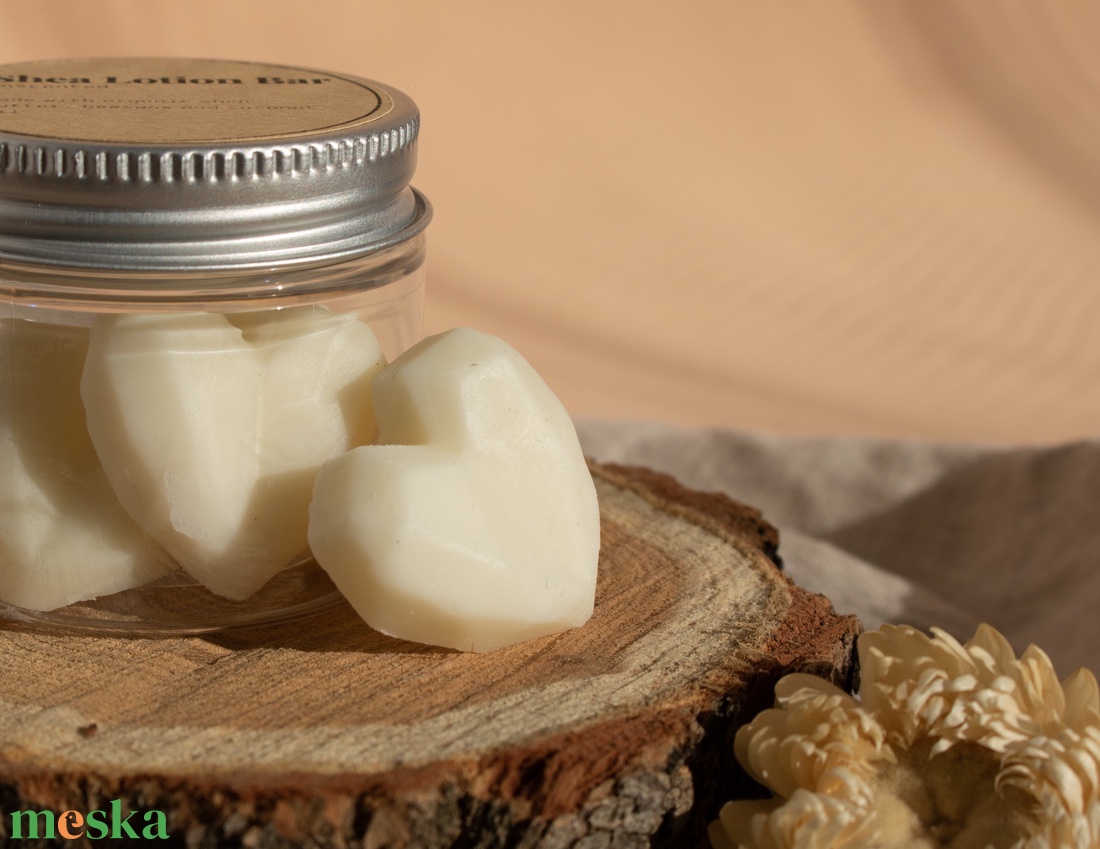 Vegán ajándékcsomag, Ajándék nőknek, Cashmere Woods Illatgyertya Csomag, Self Care Gift Box, Szójaviasz gyertya - szépségápolás - kozmetikai ajándékcsomag - Meska.hu Vegán ajándékcsomag, Ajándék nőknek, Cashmere Woods Illatgyertya Csomag, Self Care Gift Box, Szójaviasz gyertya - szépségápolás - kozmetikai ajándékcsomag - Meska.hu