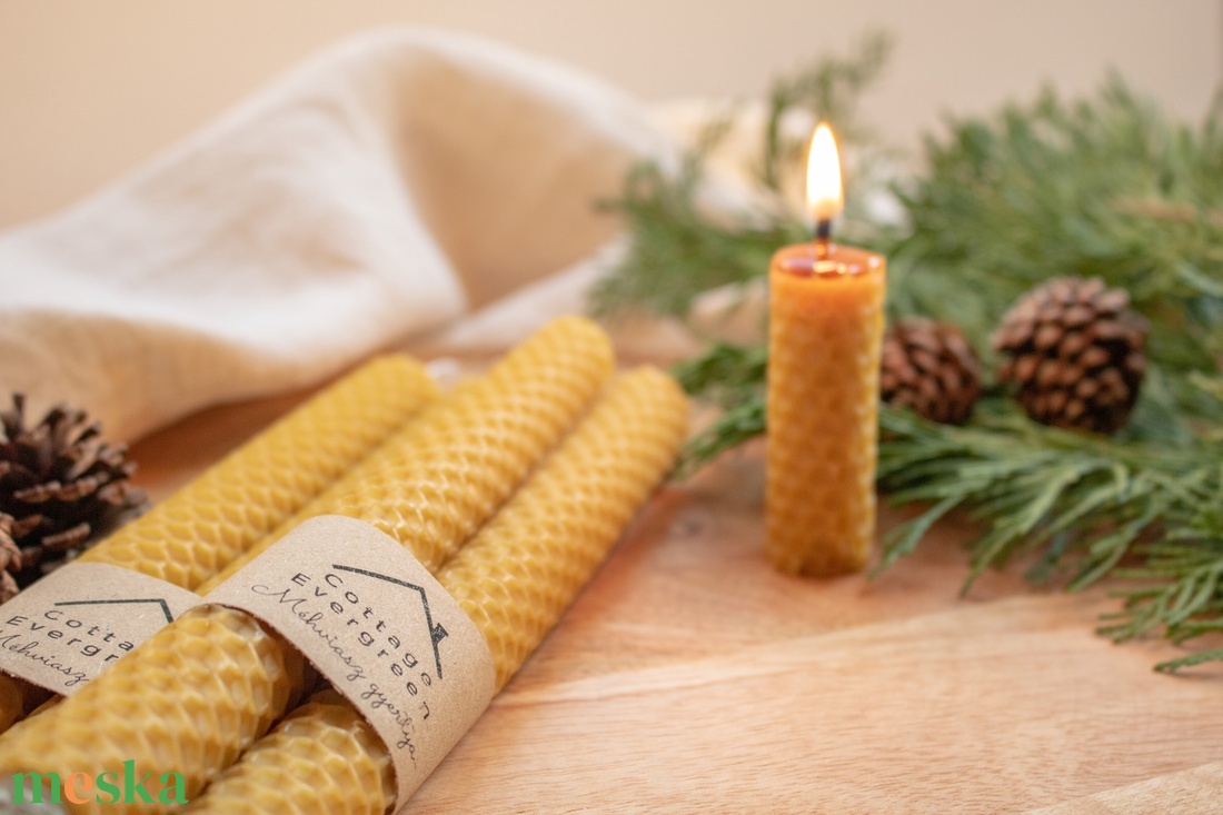 Méhviasz Gyertya, Karácsonyi Szálgyertya, Szülinapi Ajándék, Illatmentes Gyertya Méhviasz Lapokból, Beeswax Candle - otthon & életmód - gyertya, illat, aroma - gyertya - Meska.hu