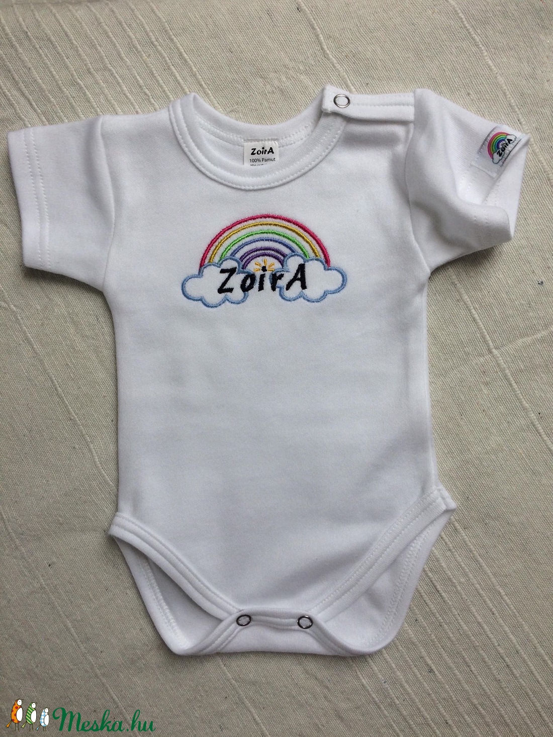 Hímzett Elefántos baba body, rövid ujjú. (Névre szóló)+Zoira body féláron! - ruha & divat - babaruha & gyerekruha - body - Meska.hu Hímzett Elefántos baba body, rövid ujjú. (Névre szóló)+Zoira body féláron! - ruha & divat - babaruha & gyerekruha - body - Meska.hu