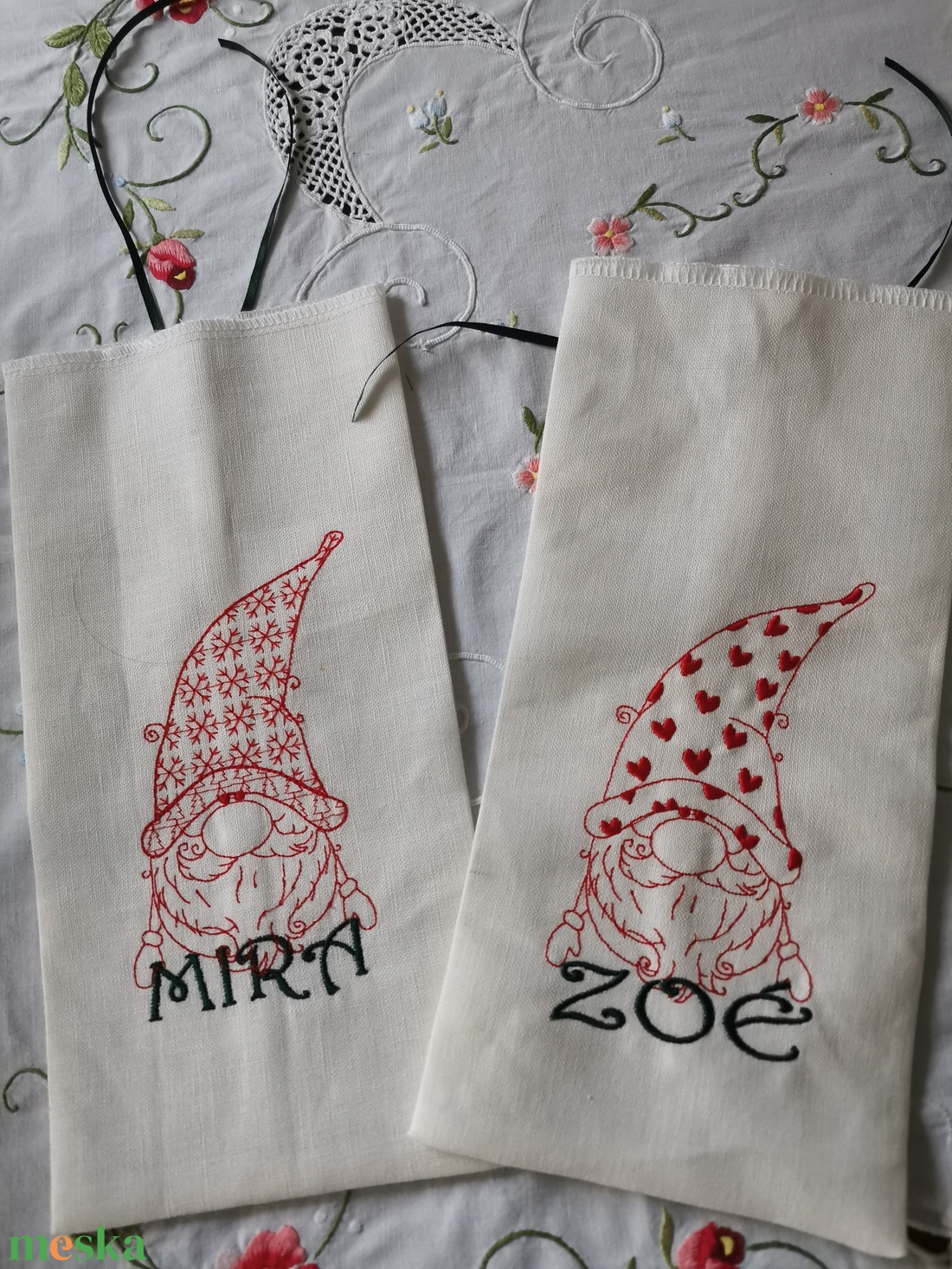 Névre szóló, hímzett / Mikulás zsák - karácsony - mikulás - mikulás zsák, zokni, csizma - Meska.hu Névre szóló, hímzett / Mikulás zsák - karácsony - mikulás - mikulás zsák, zokni, csizma - Meska.hu